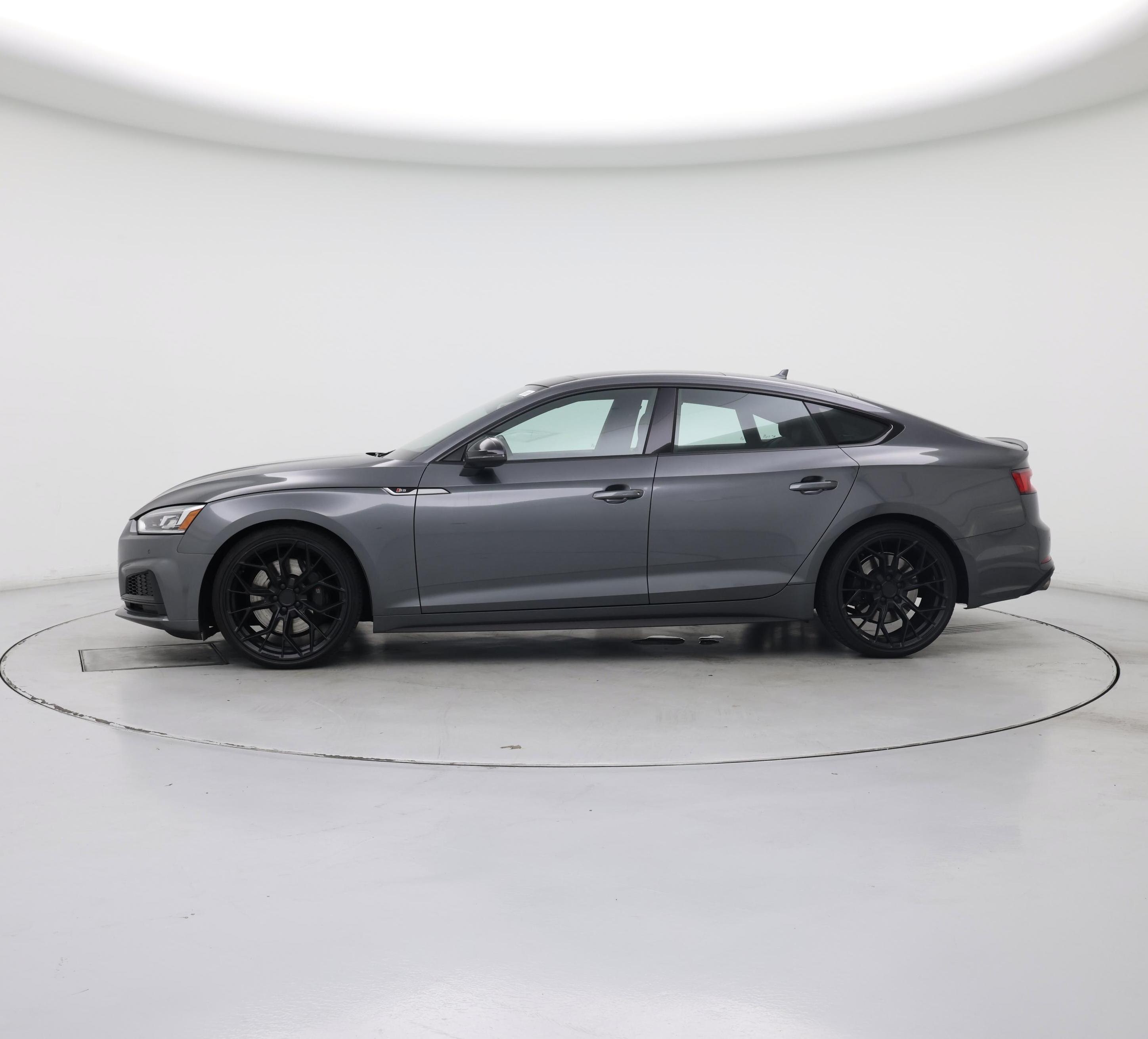 Thumbnail: 2019 Audi S5 - 3