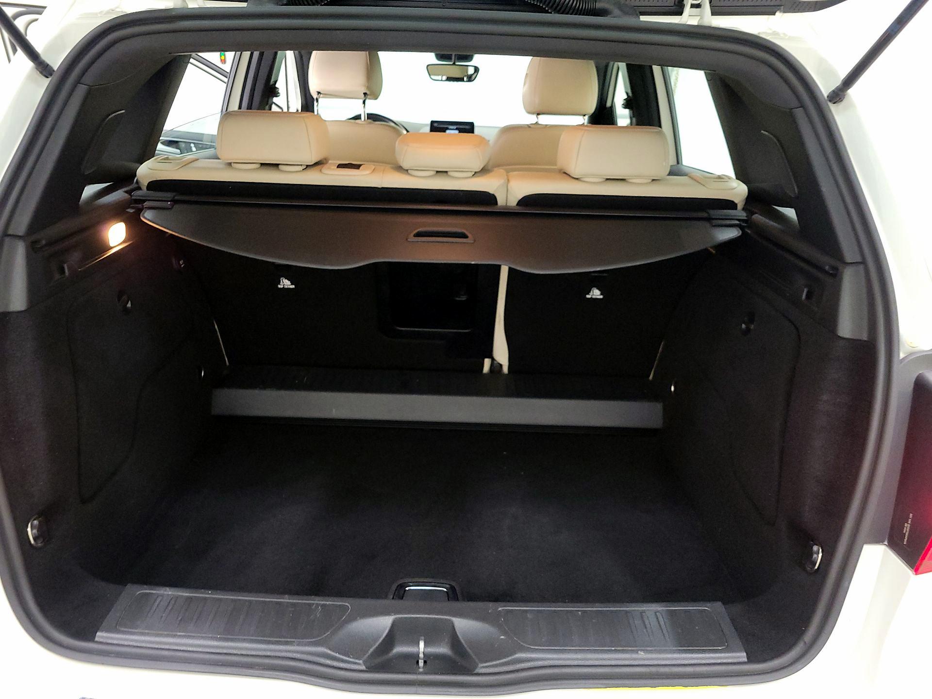 Thumbnail: 2015 Mercedes-Benz B-Class - 19