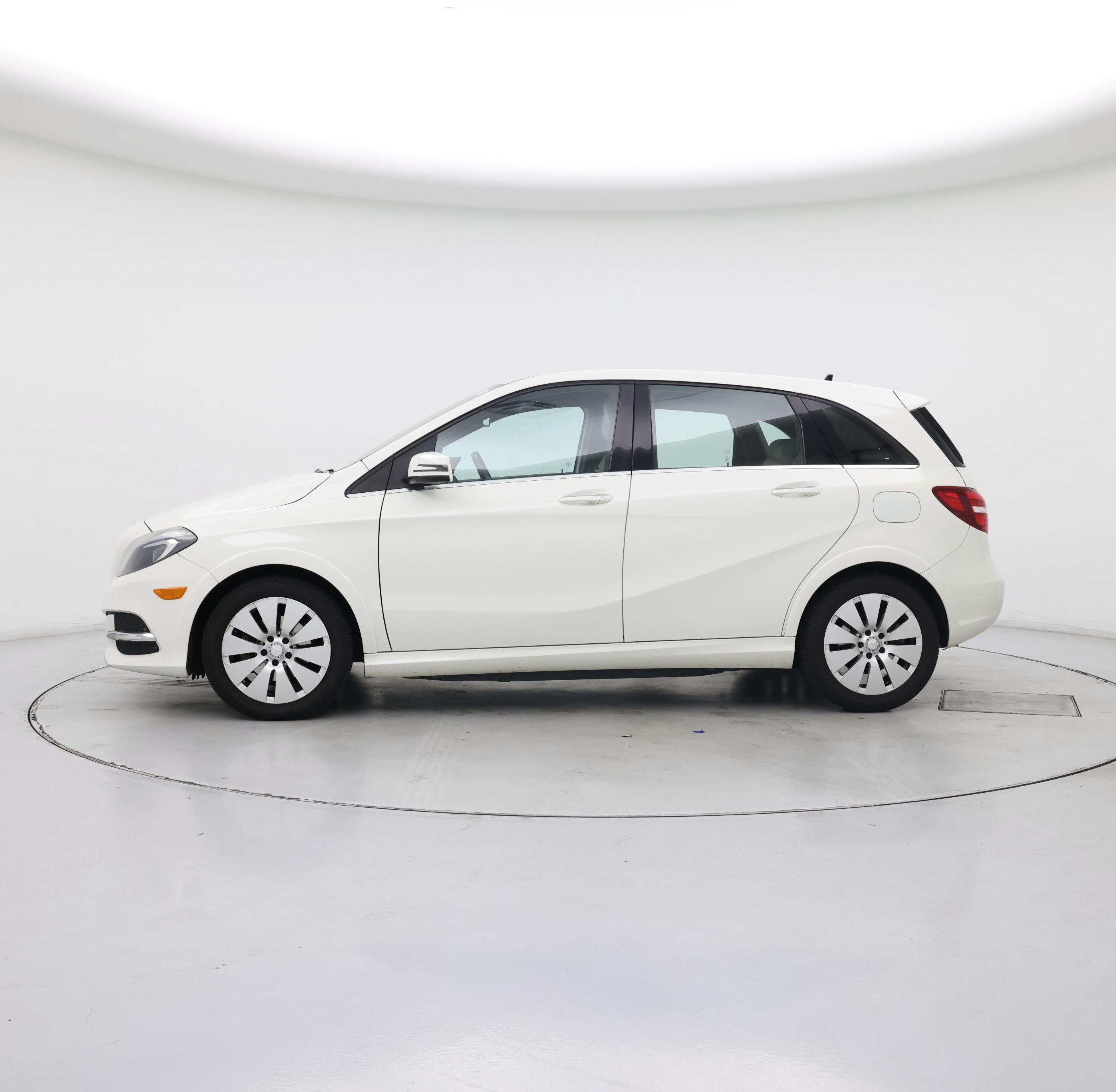 Thumbnail: 2015 Mercedes-Benz B-Class - 3
