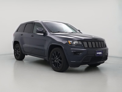 Gray 2017 Jeep Grand Cherokee Altitude