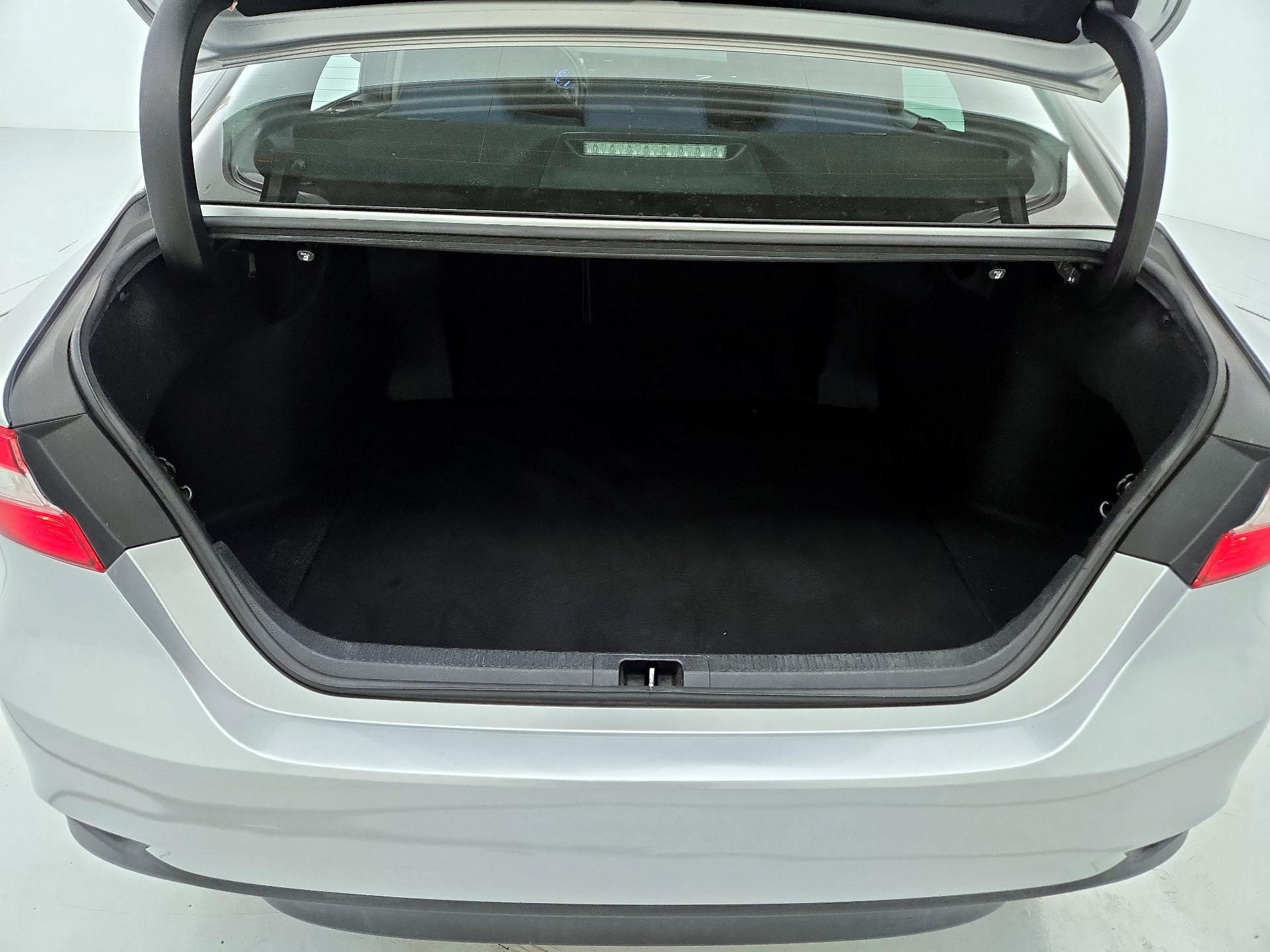 Thumbnail: 2018 Toyota Camry - 20