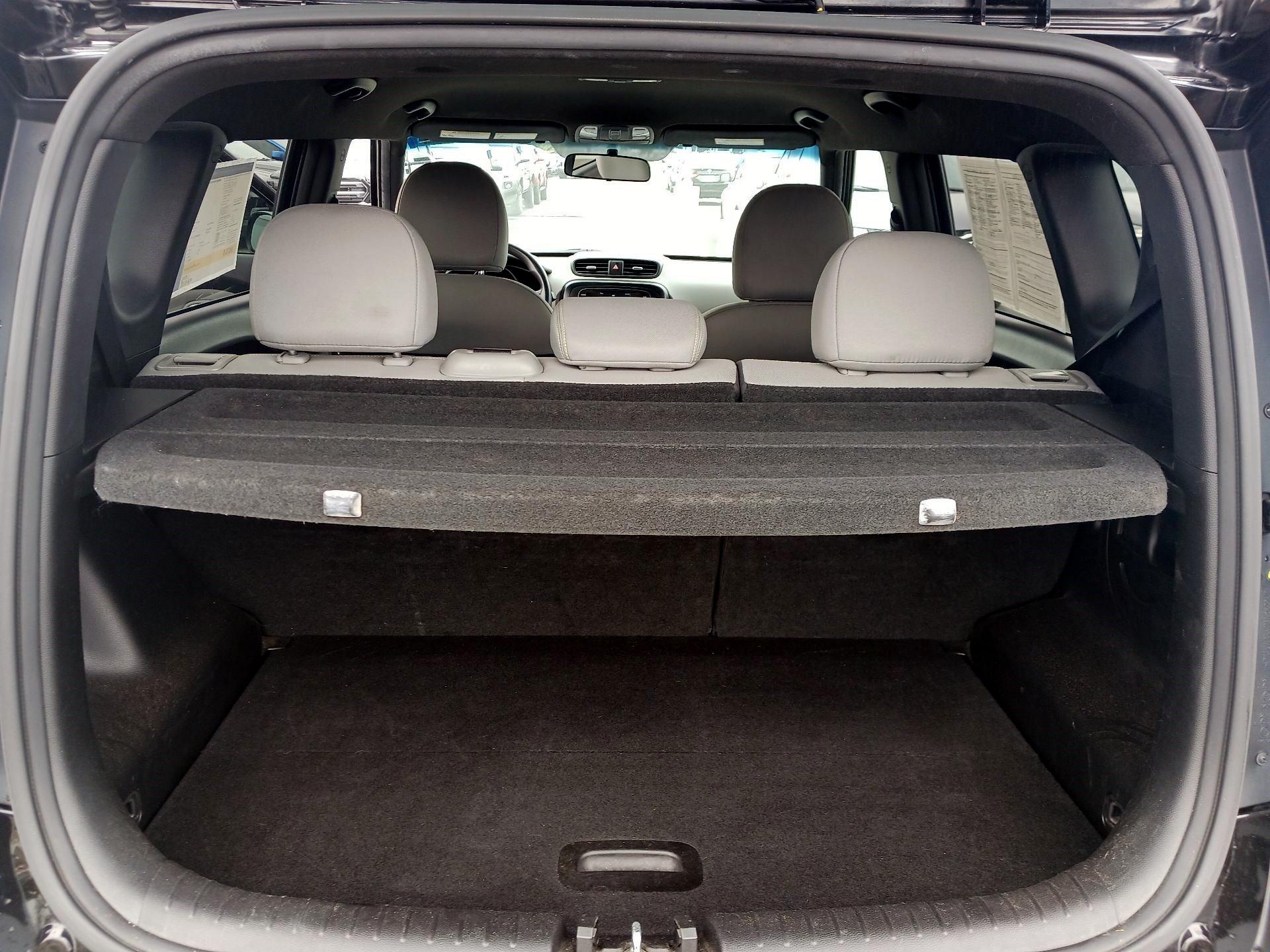 Thumbnail: 2016 Kia Soul - 18