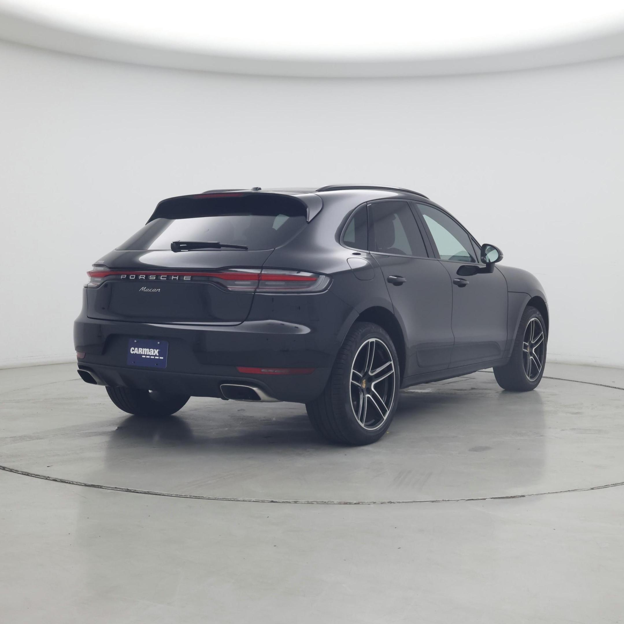 Thumbnail: 2021 Porsche Macan - 8