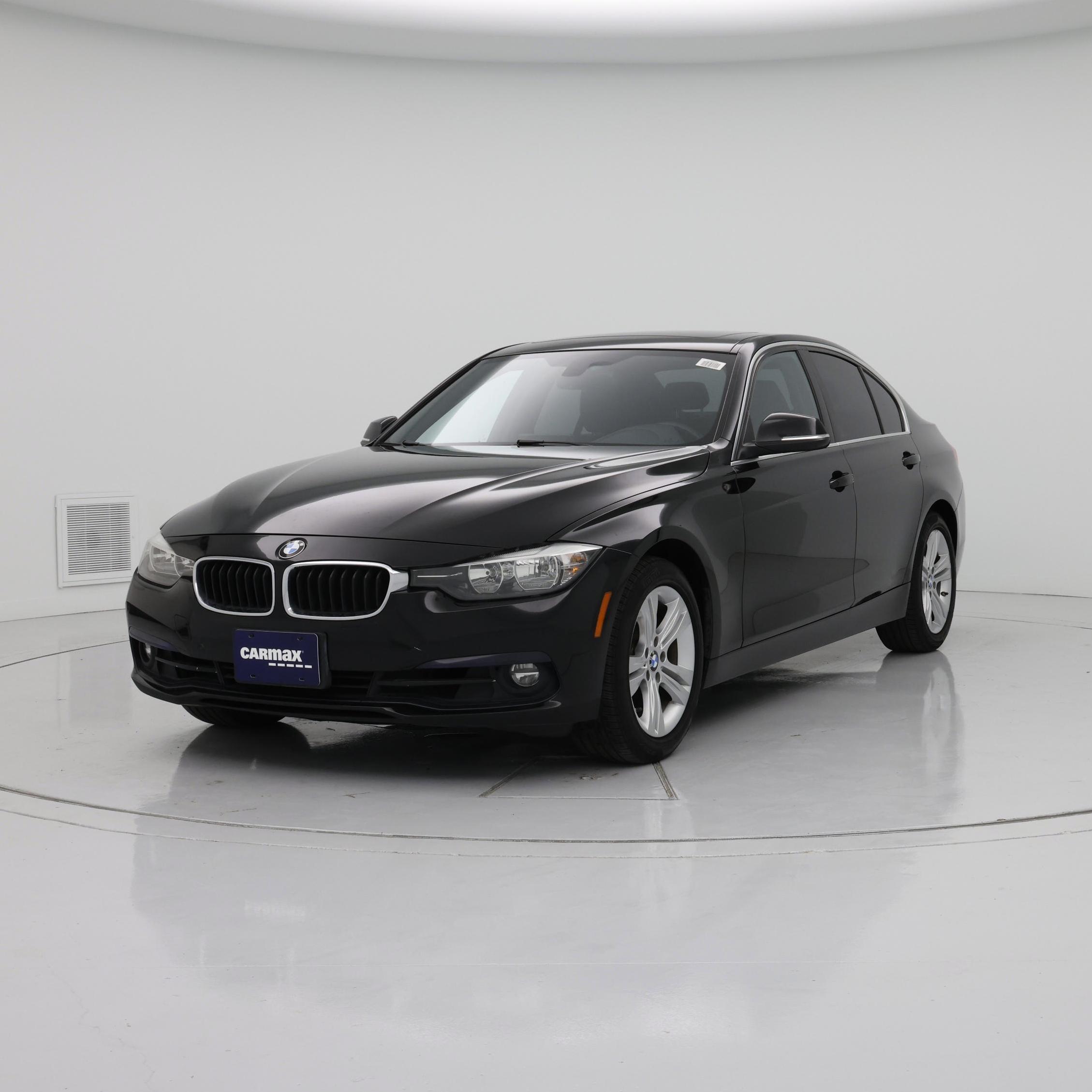 Thumbnail: 2017 BMW 3 Series - 4