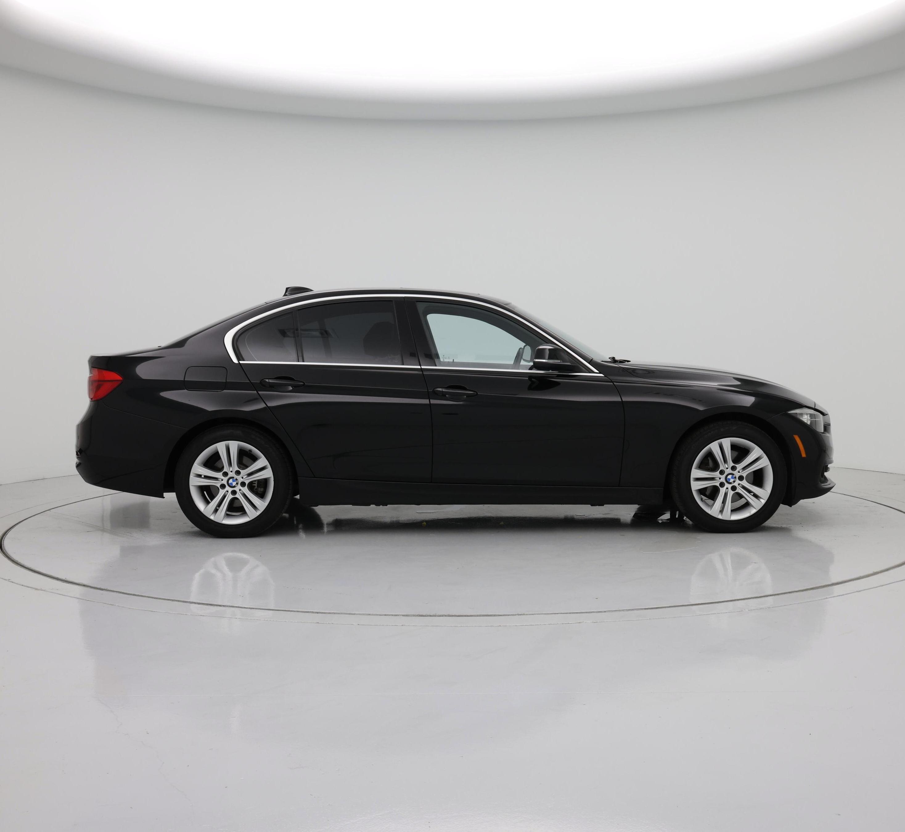 Thumbnail: 2017 BMW 3 Series - 7