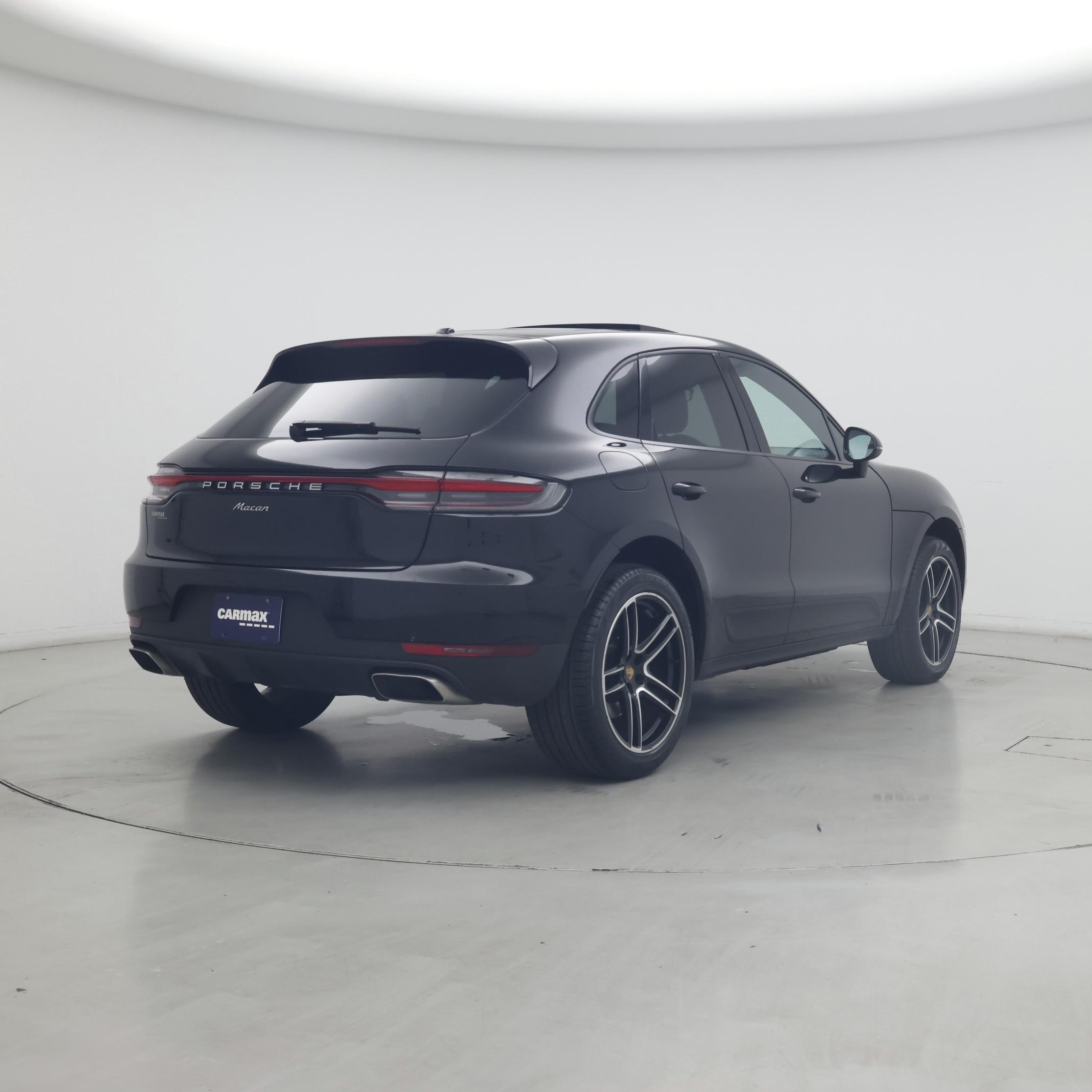 Thumbnail: 2021 Porsche Macan - 8