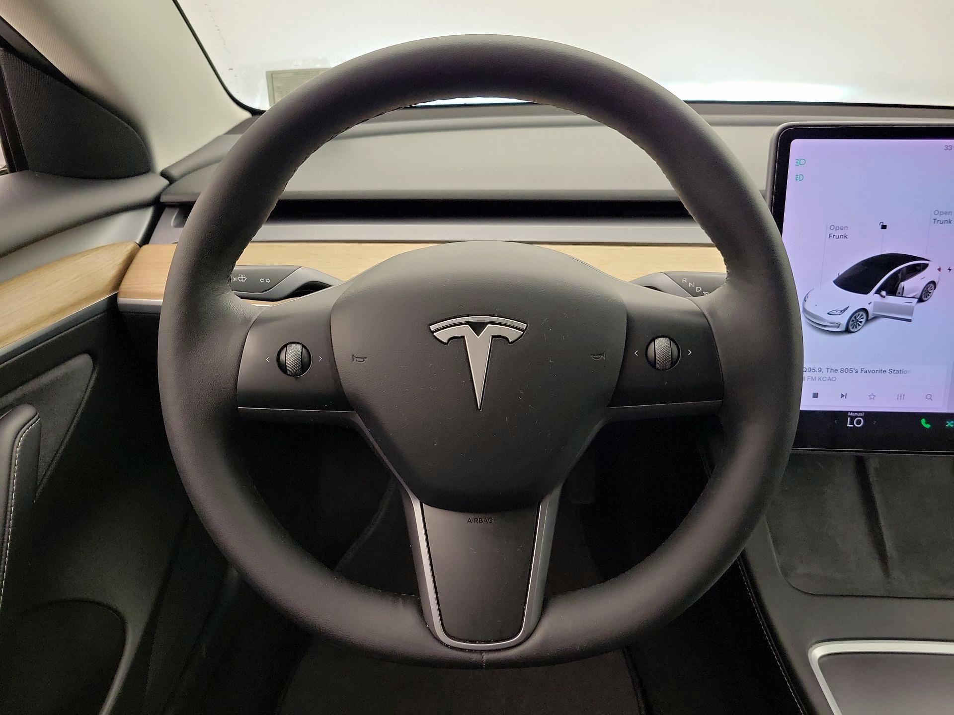 Thumbnail: 2021 Tesla Model 3 - 10