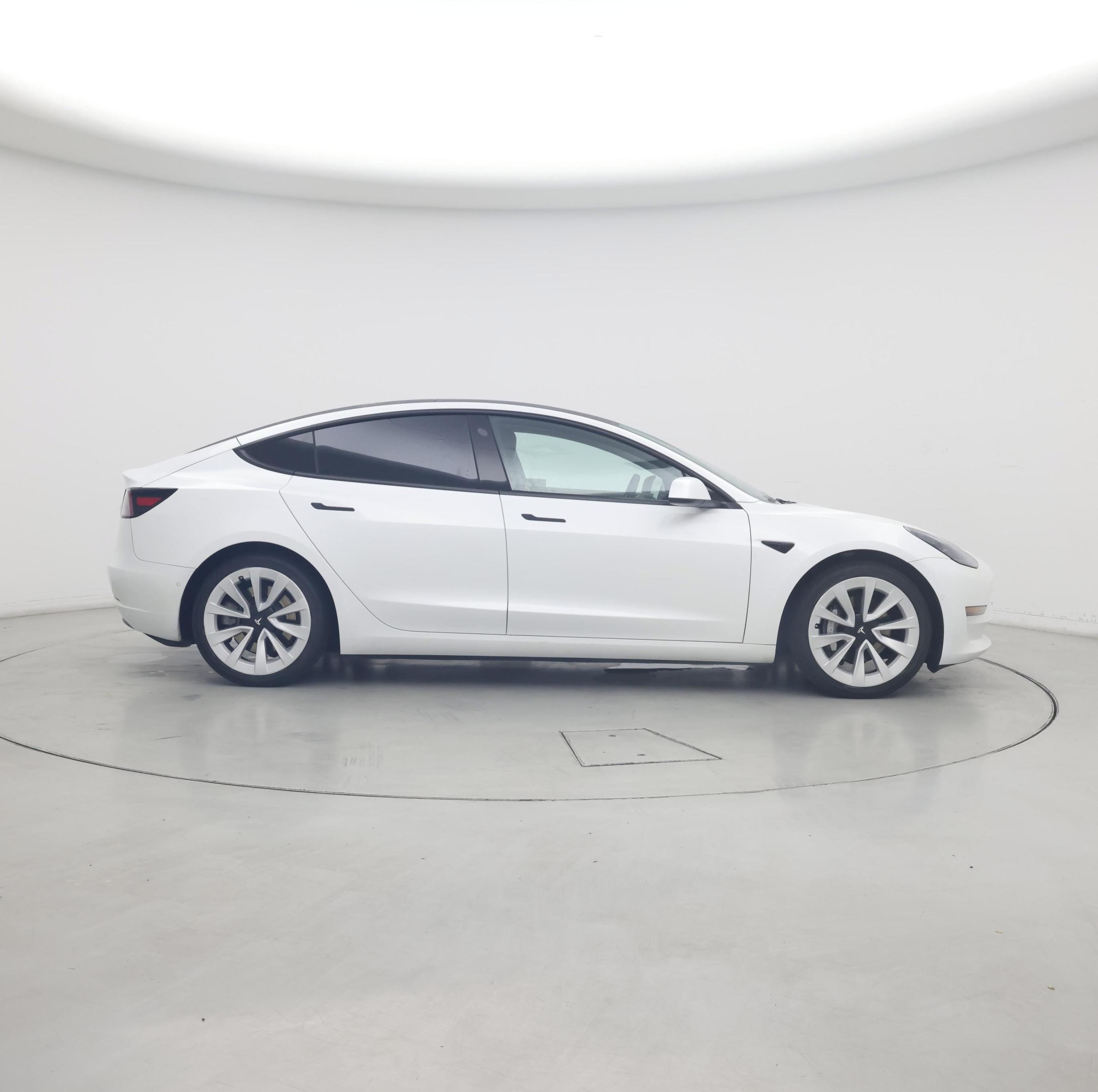 Thumbnail: 2021 Tesla Model 3 - 7