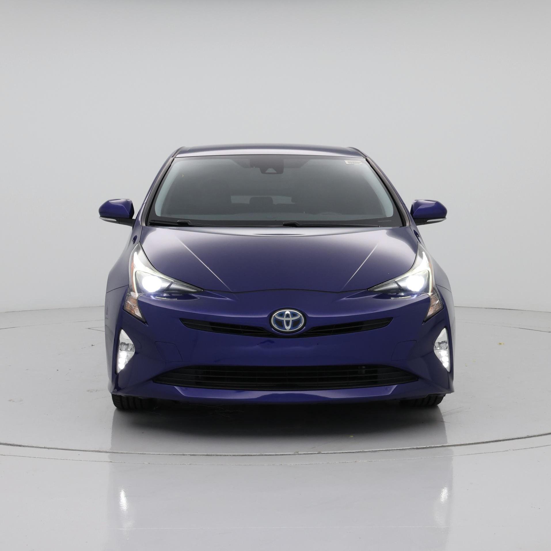 Thumbnail: 2017 Toyota Prius - 5