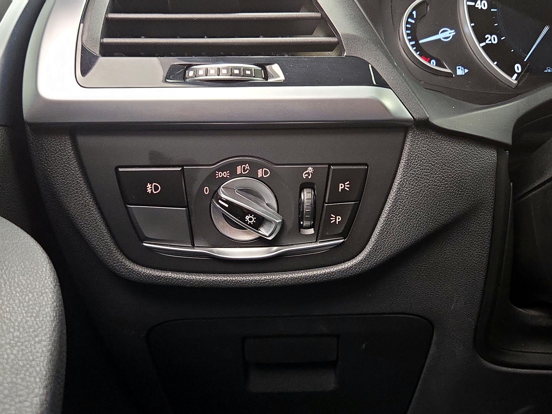 Thumbnail: 2018 BMW X3 - 13