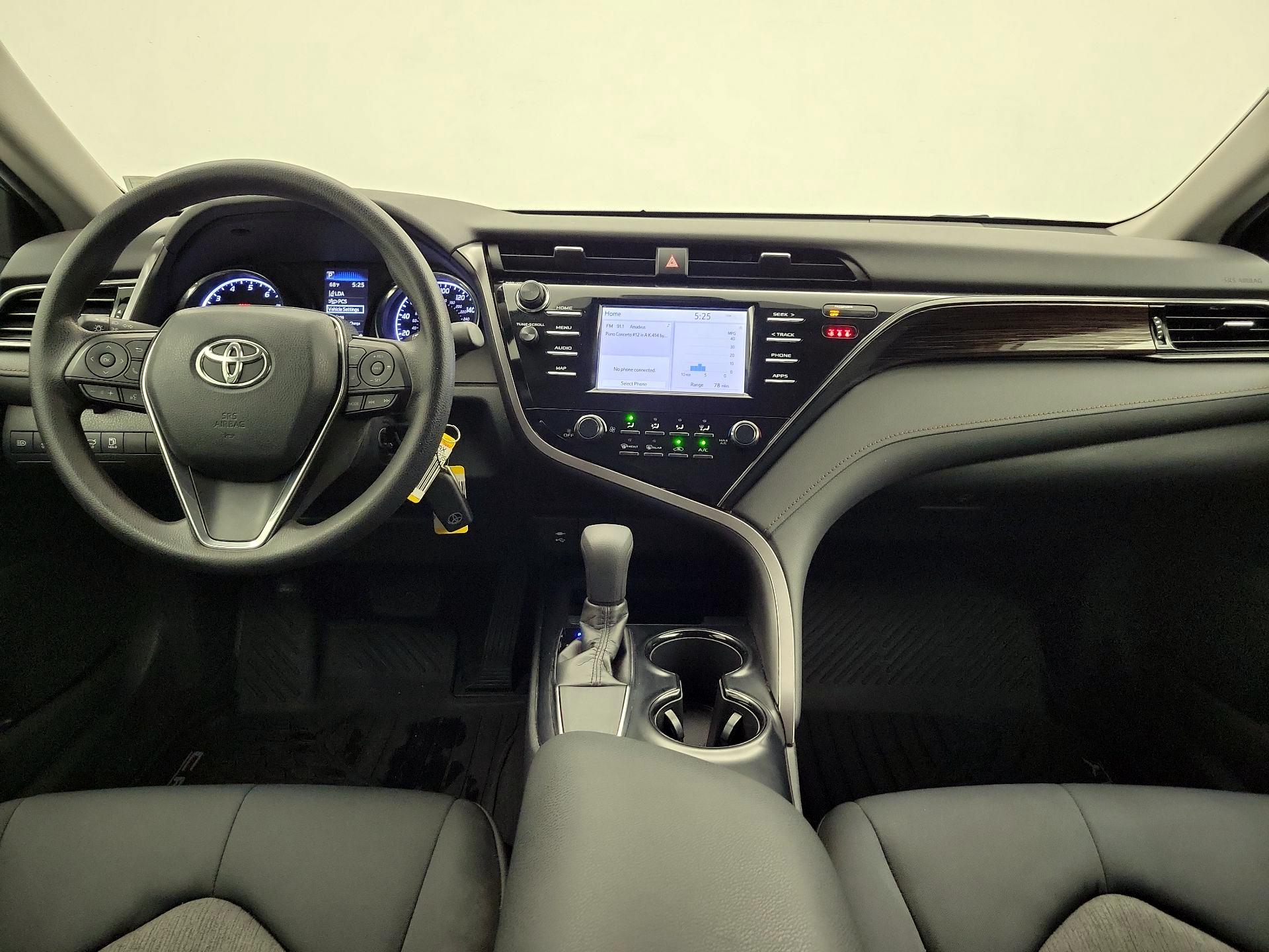 Thumbnail: 2019 Toyota Camry - 9