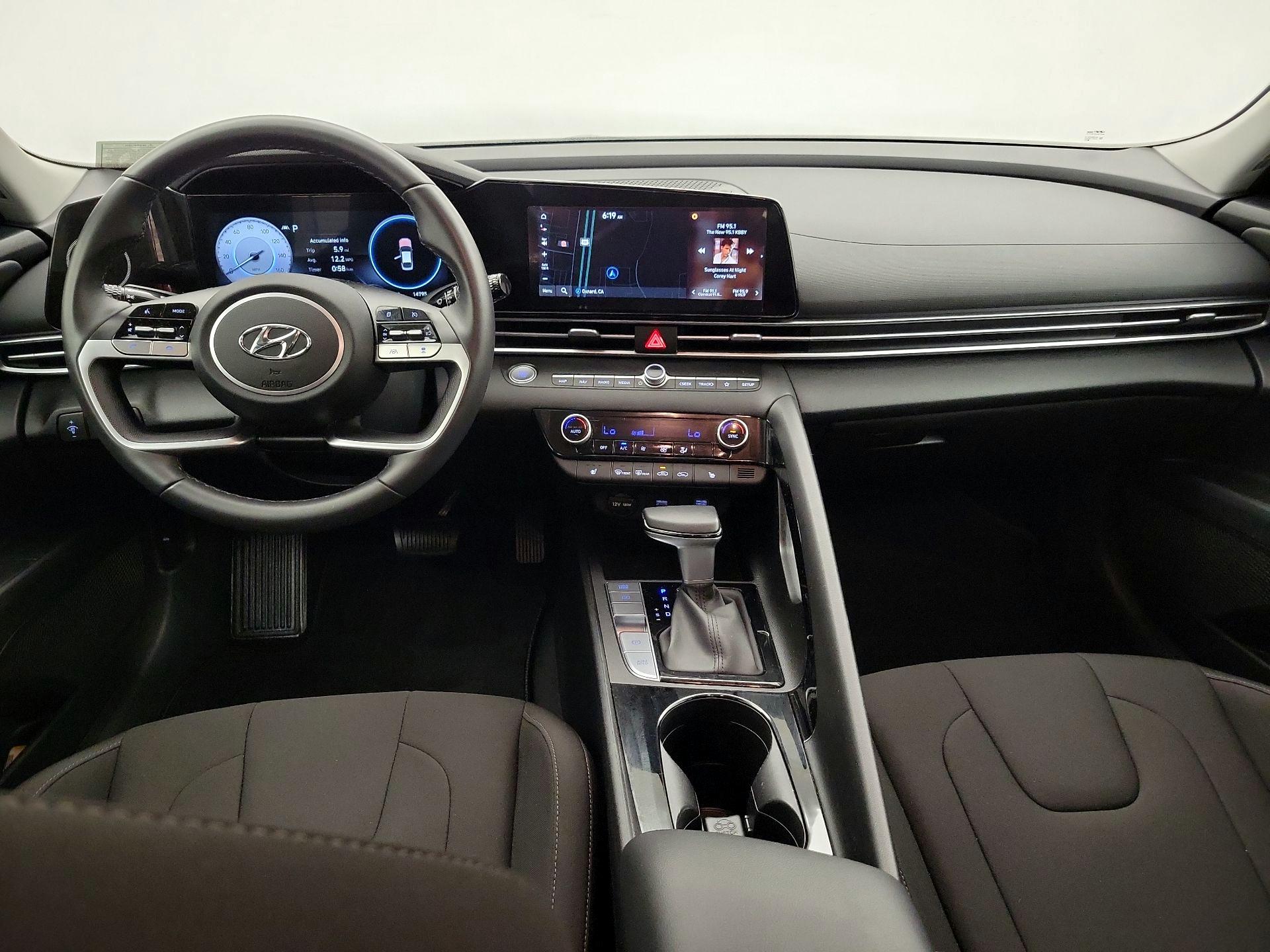 Thumbnail: 2023 Hyundai Elantra - 9