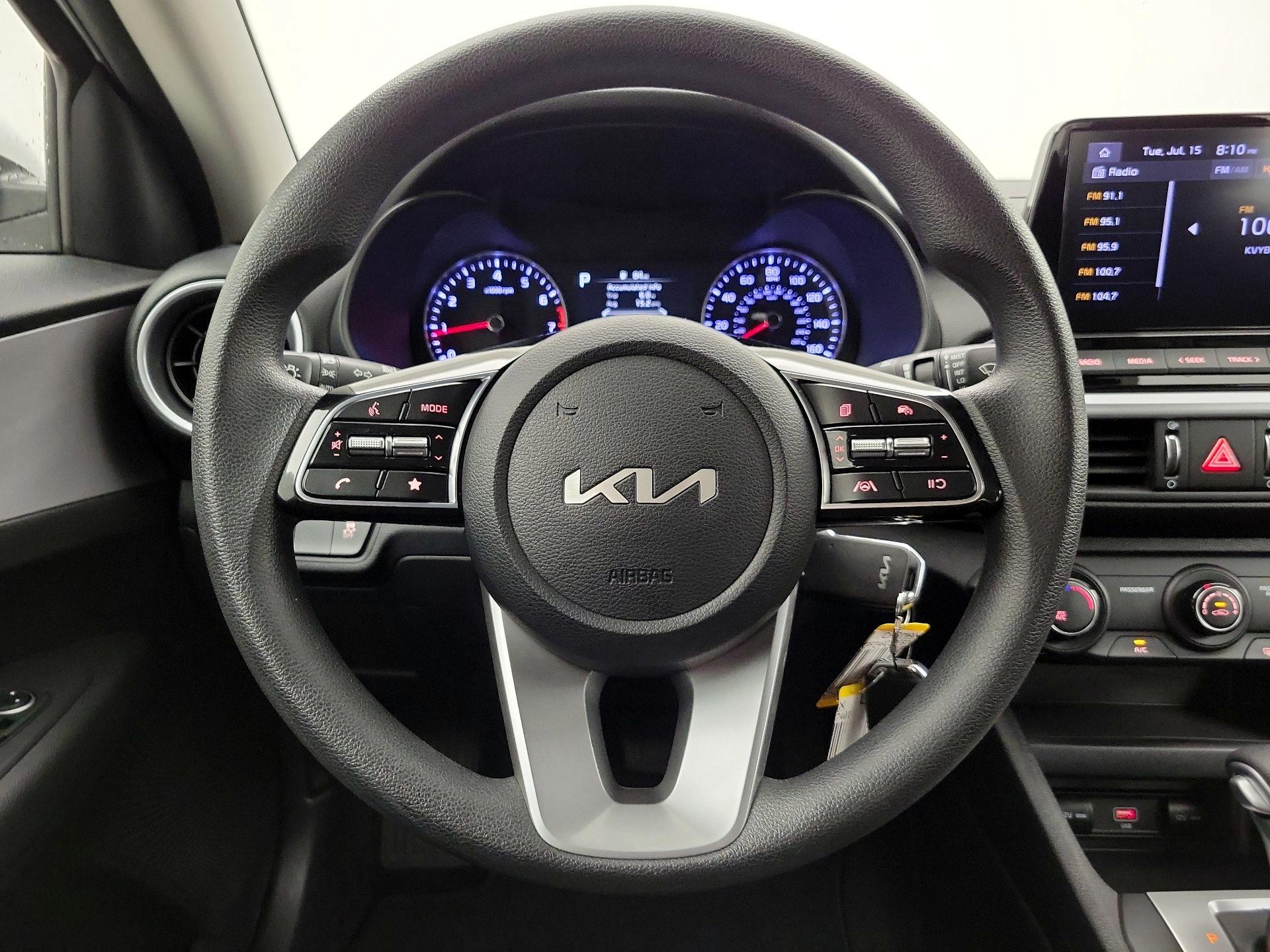 Thumbnail: 2023 Kia Forte - 10