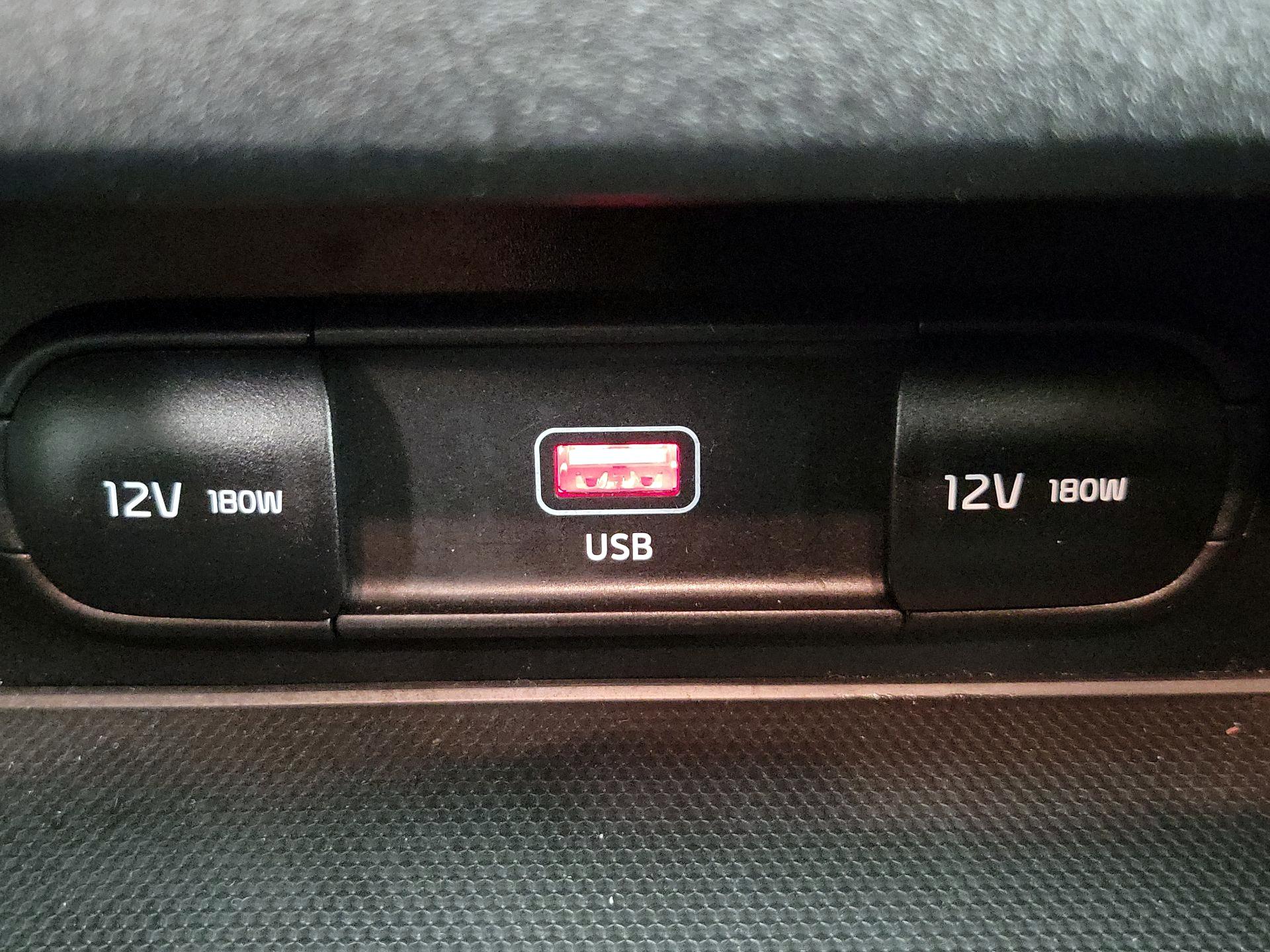 Thumbnail: 2023 Kia Forte - 18