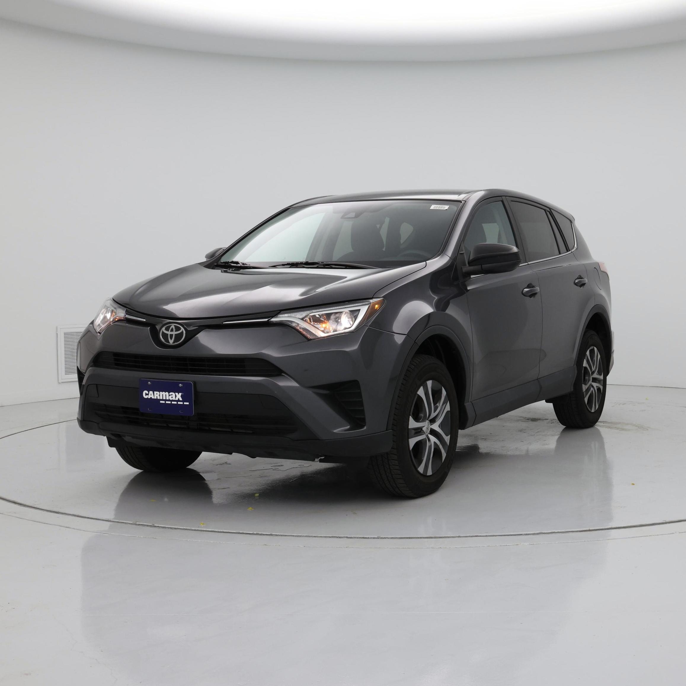 Thumbnail: 2017 Toyota RAV4 - 4