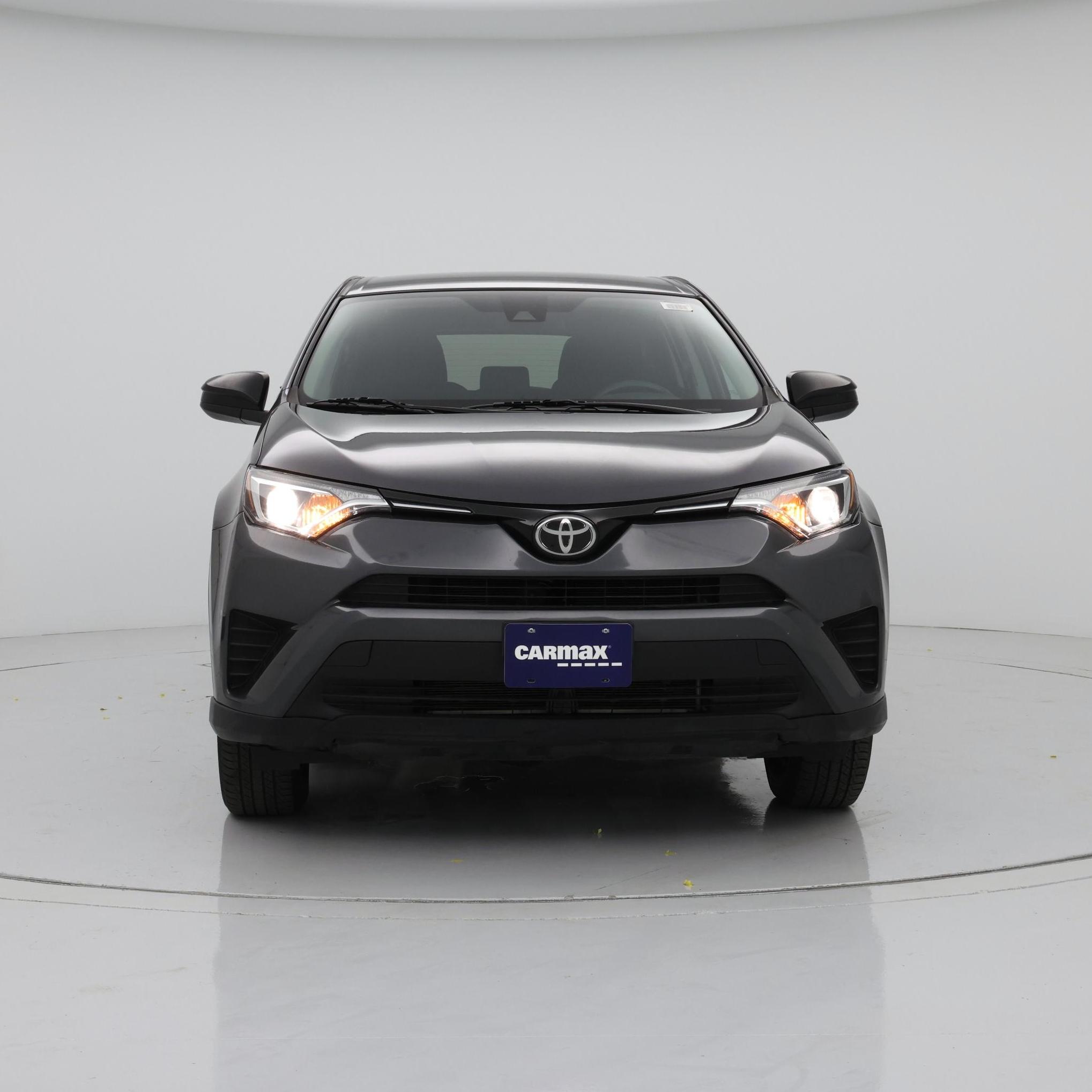 Thumbnail: 2017 Toyota RAV4 - 5