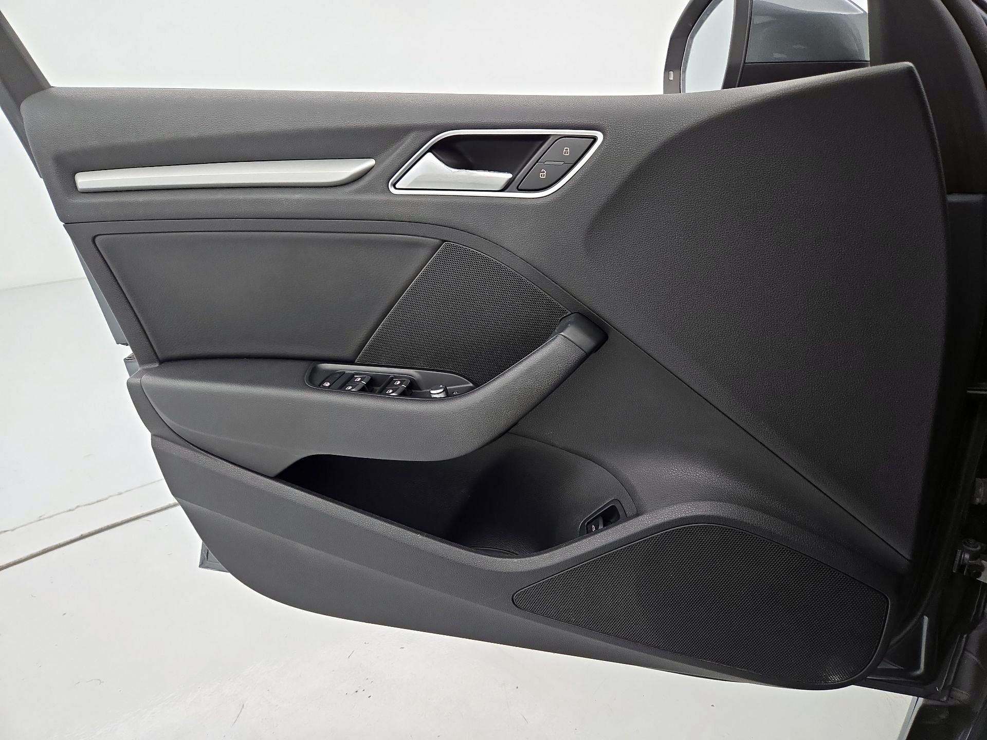 Thumbnail: 2016 Audi A3 - 12