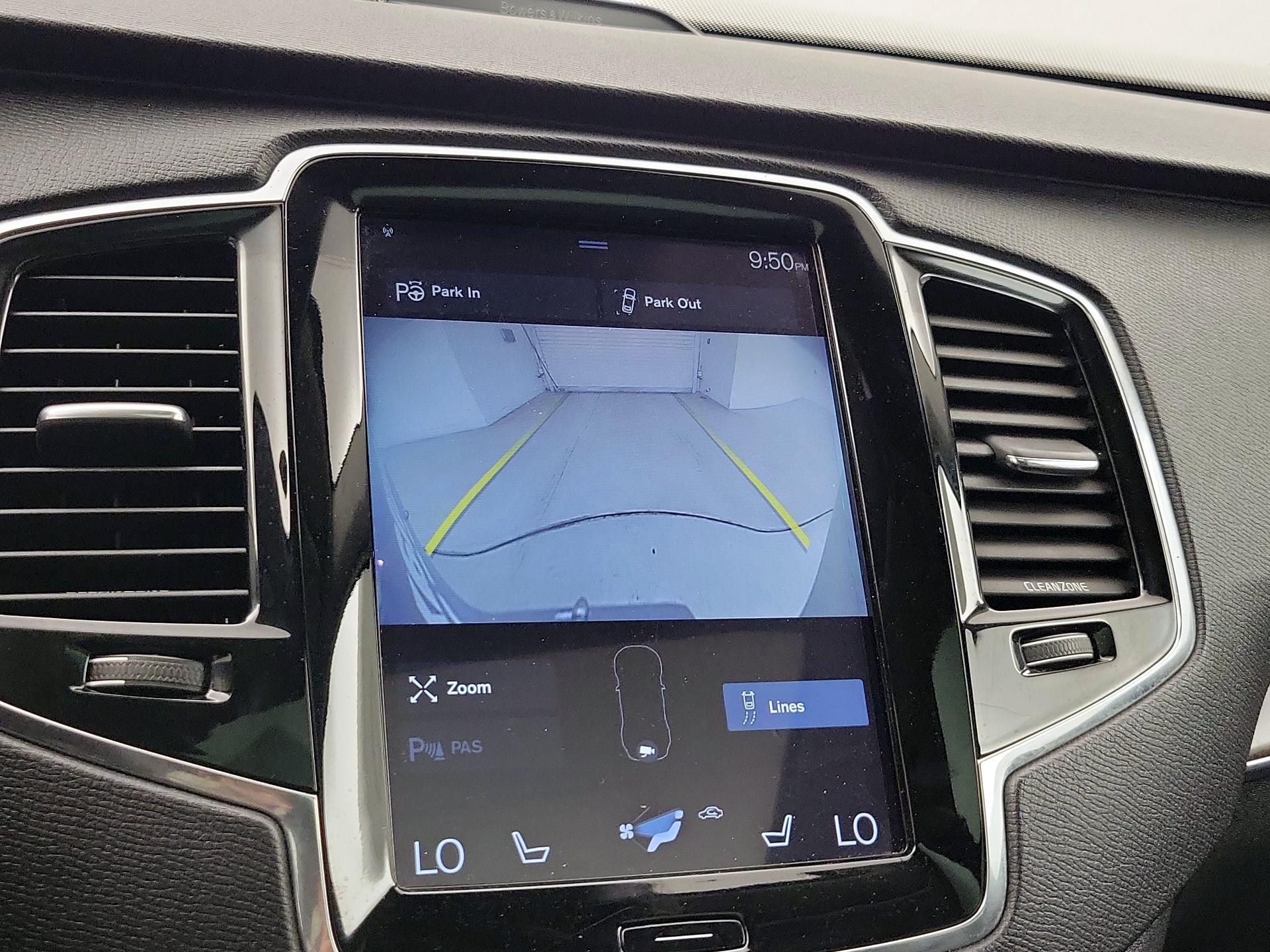 Thumbnail: 2016 Volvo XC90 - 15