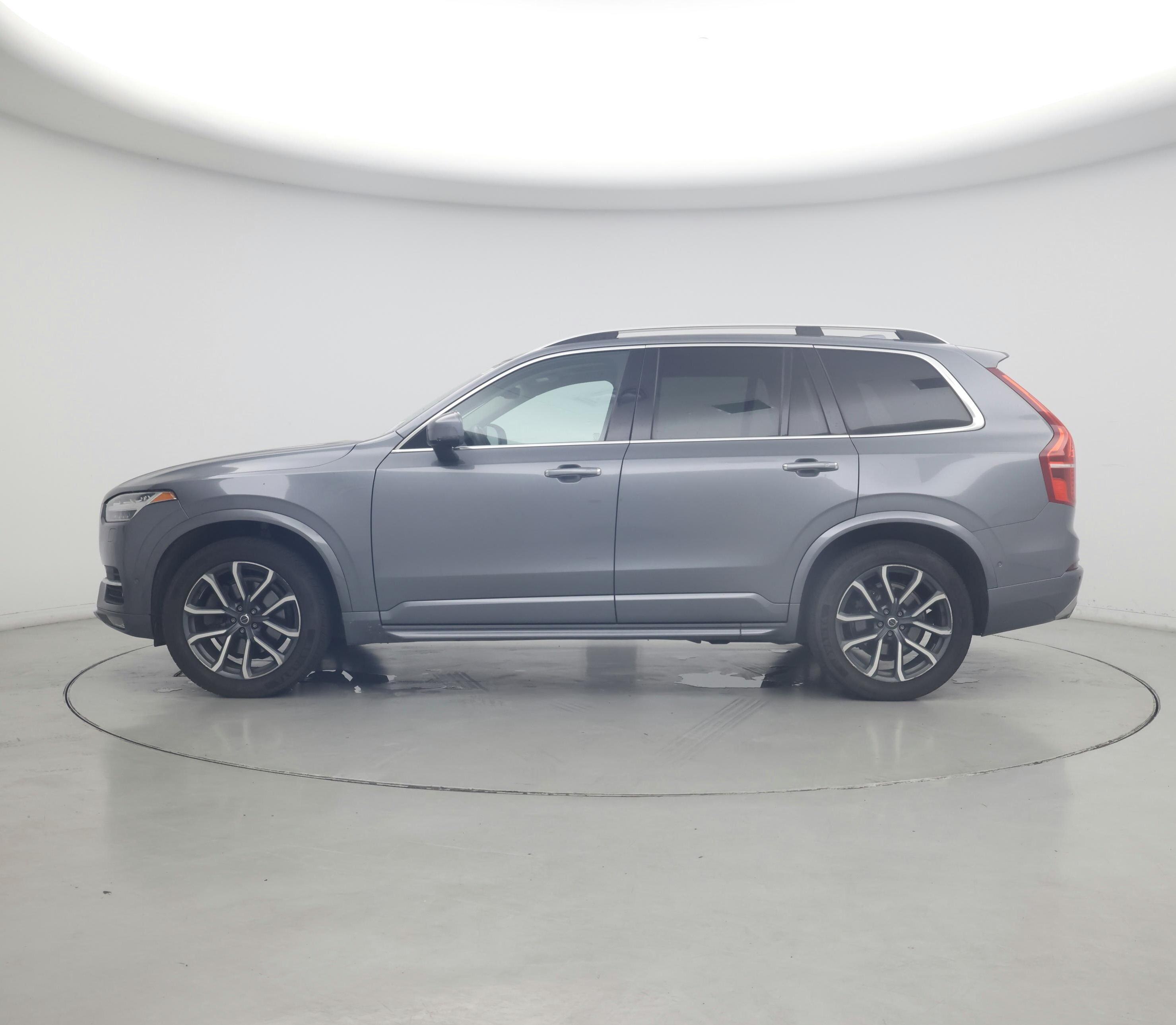 Thumbnail: 2016 Volvo XC90 - 3