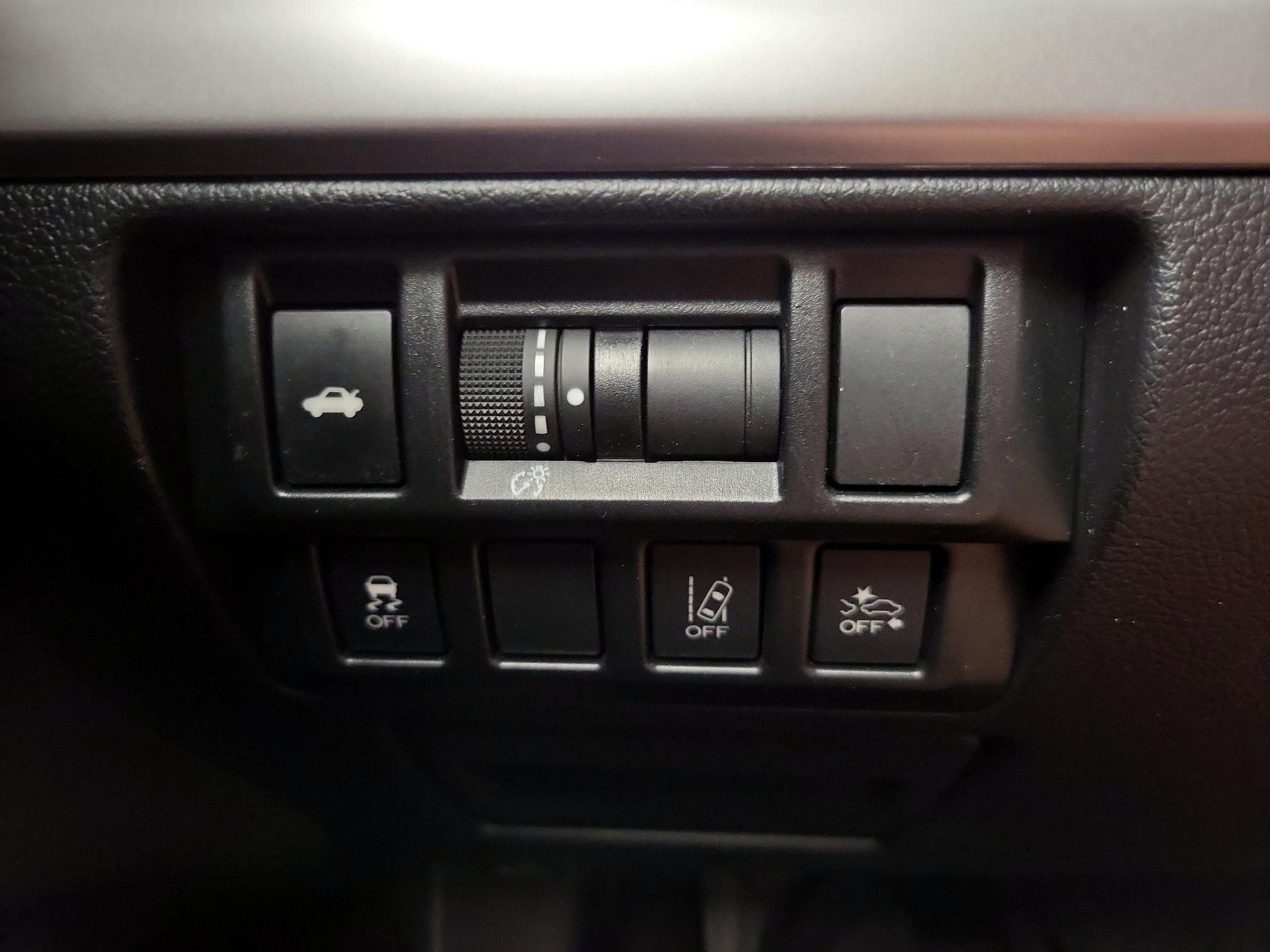 Thumbnail: 2019 Subaru Legacy - 13