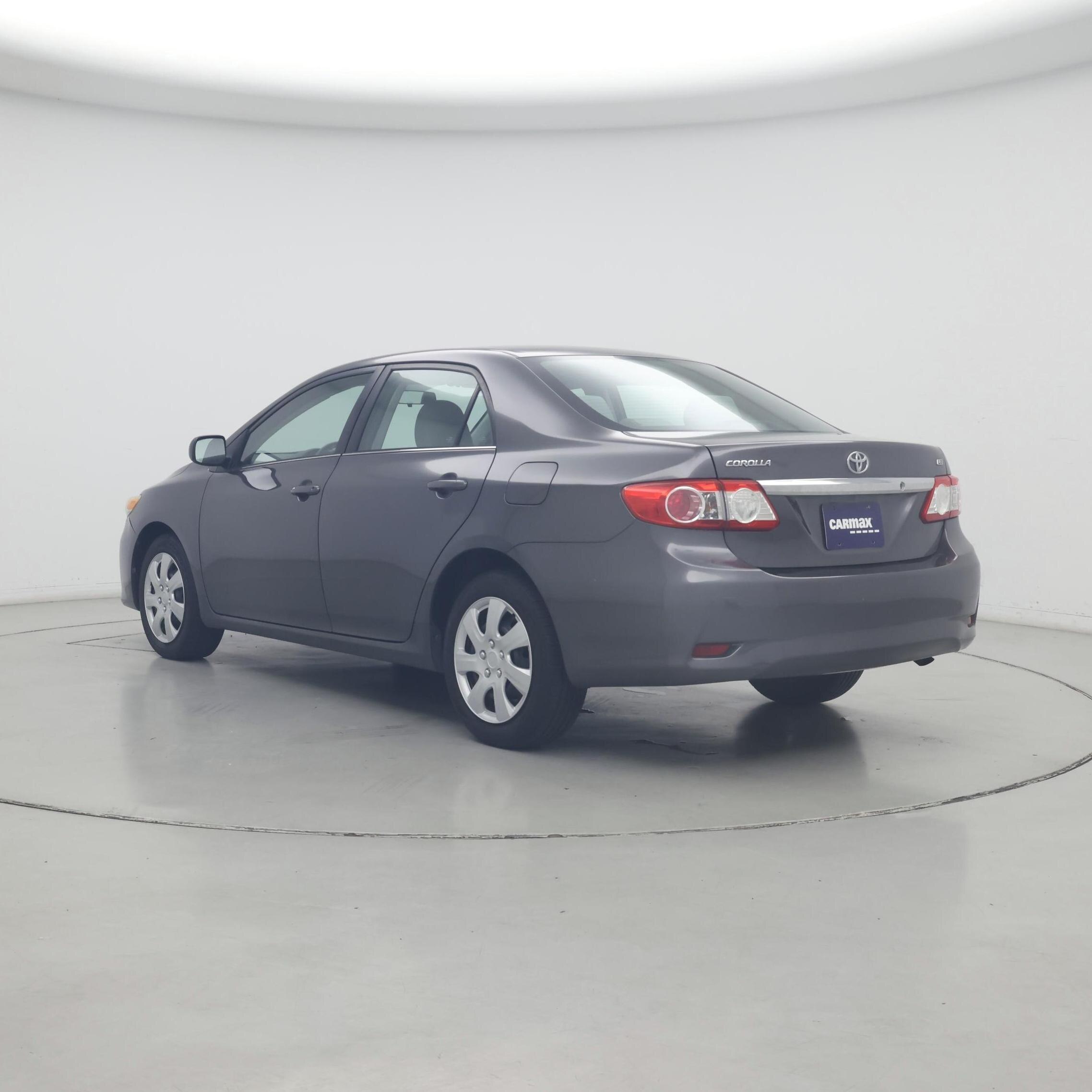 Thumbnail: 2013 Toyota Corolla - 2