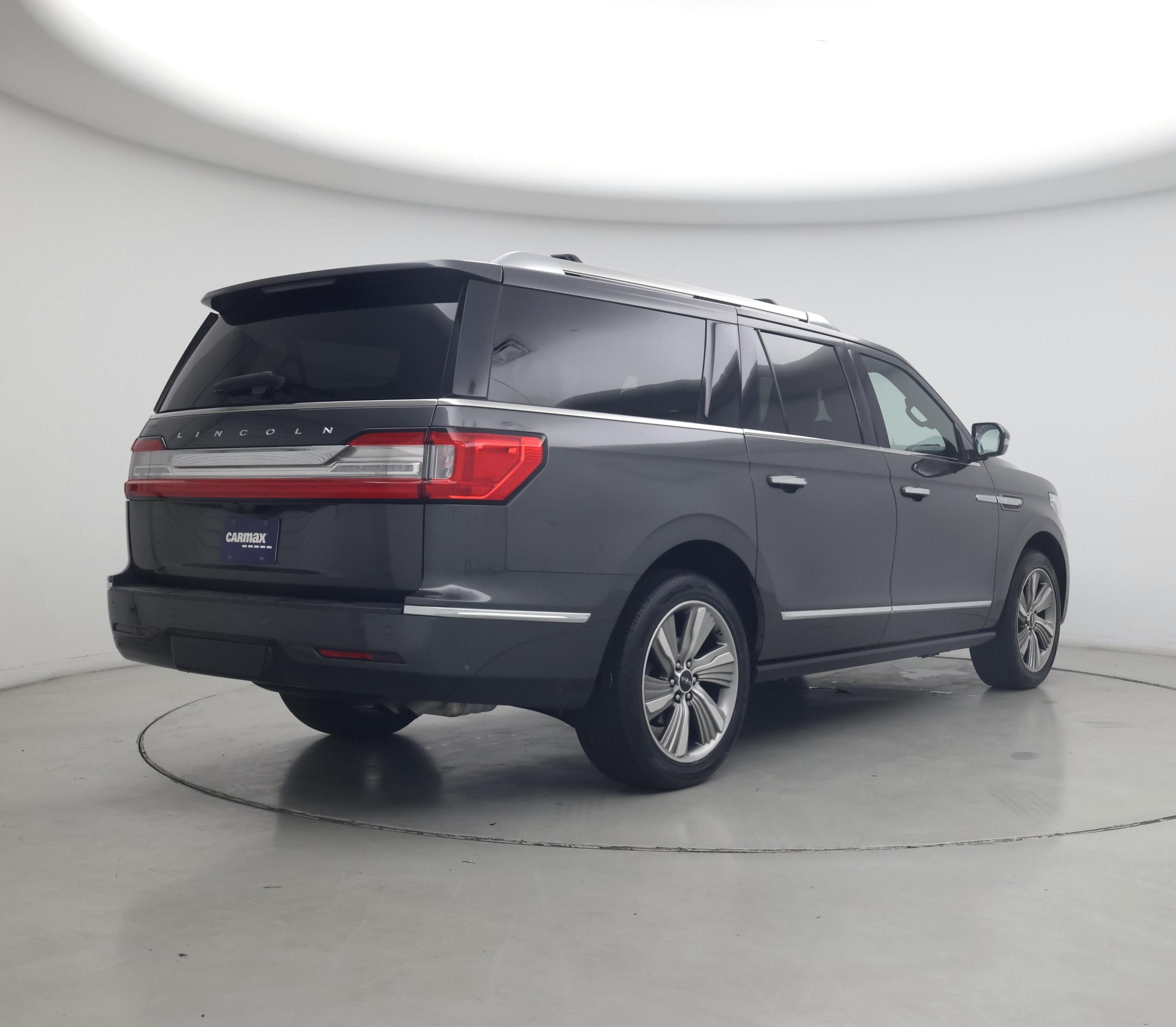 Thumbnail: 2018 Lincoln Navigator L - 8
