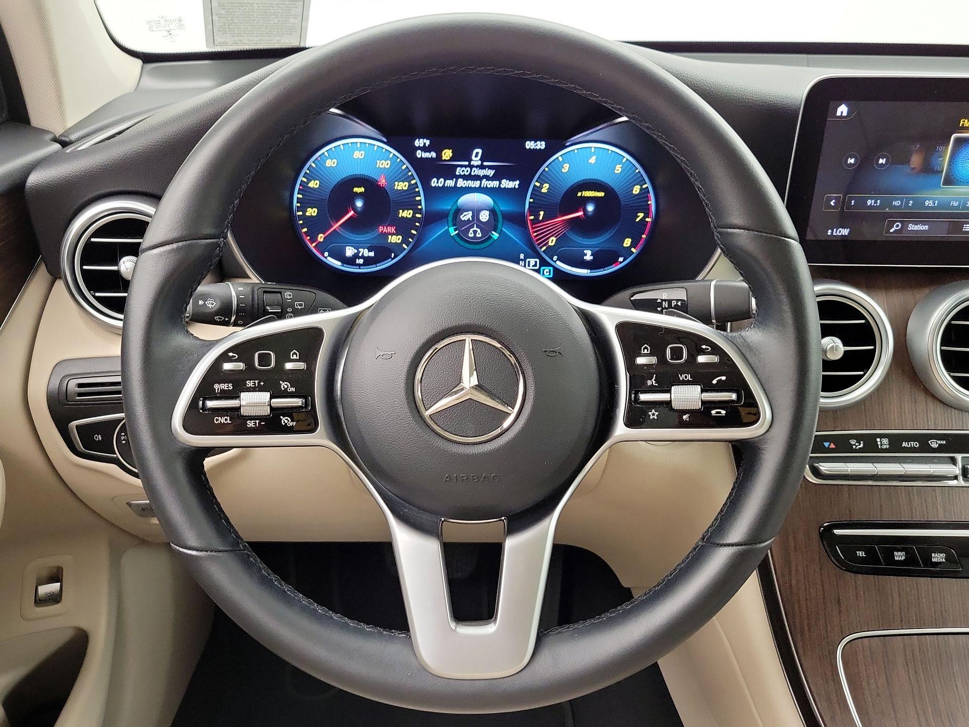 Thumbnail: 2022 Mercedes-Benz GLC - 10