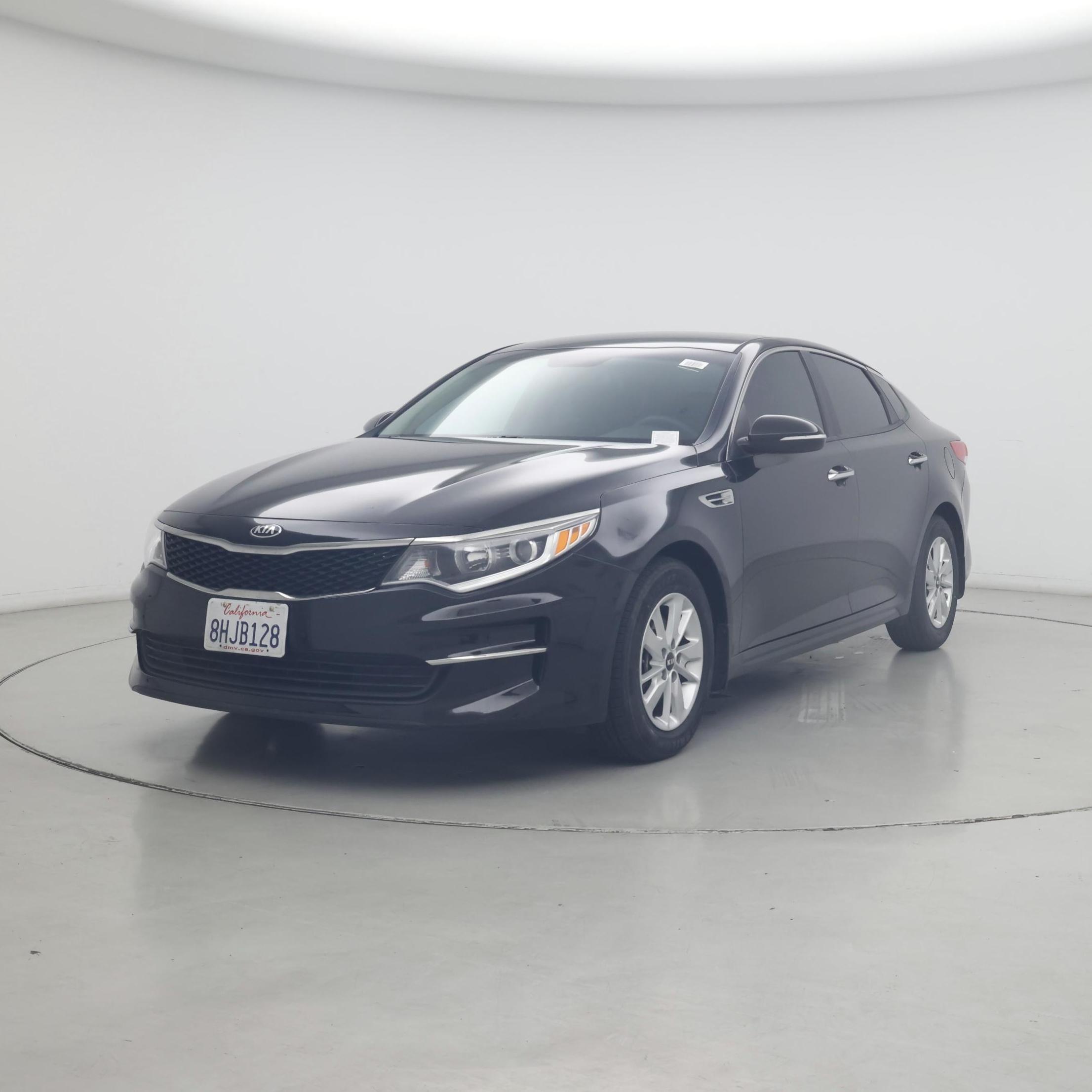 Thumbnail: 2016 Kia Optima - 4