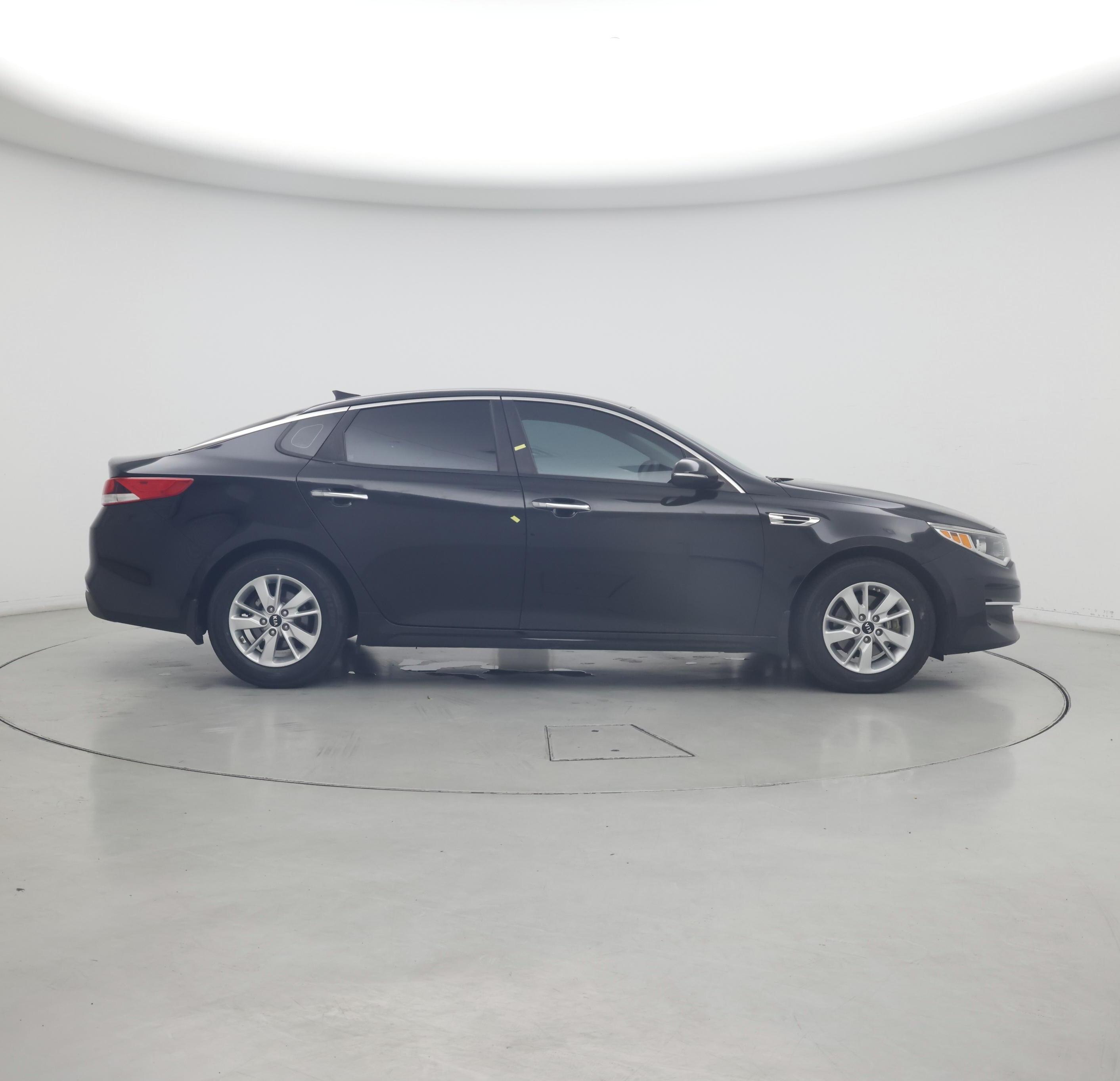 Thumbnail: 2016 Kia Optima - 7