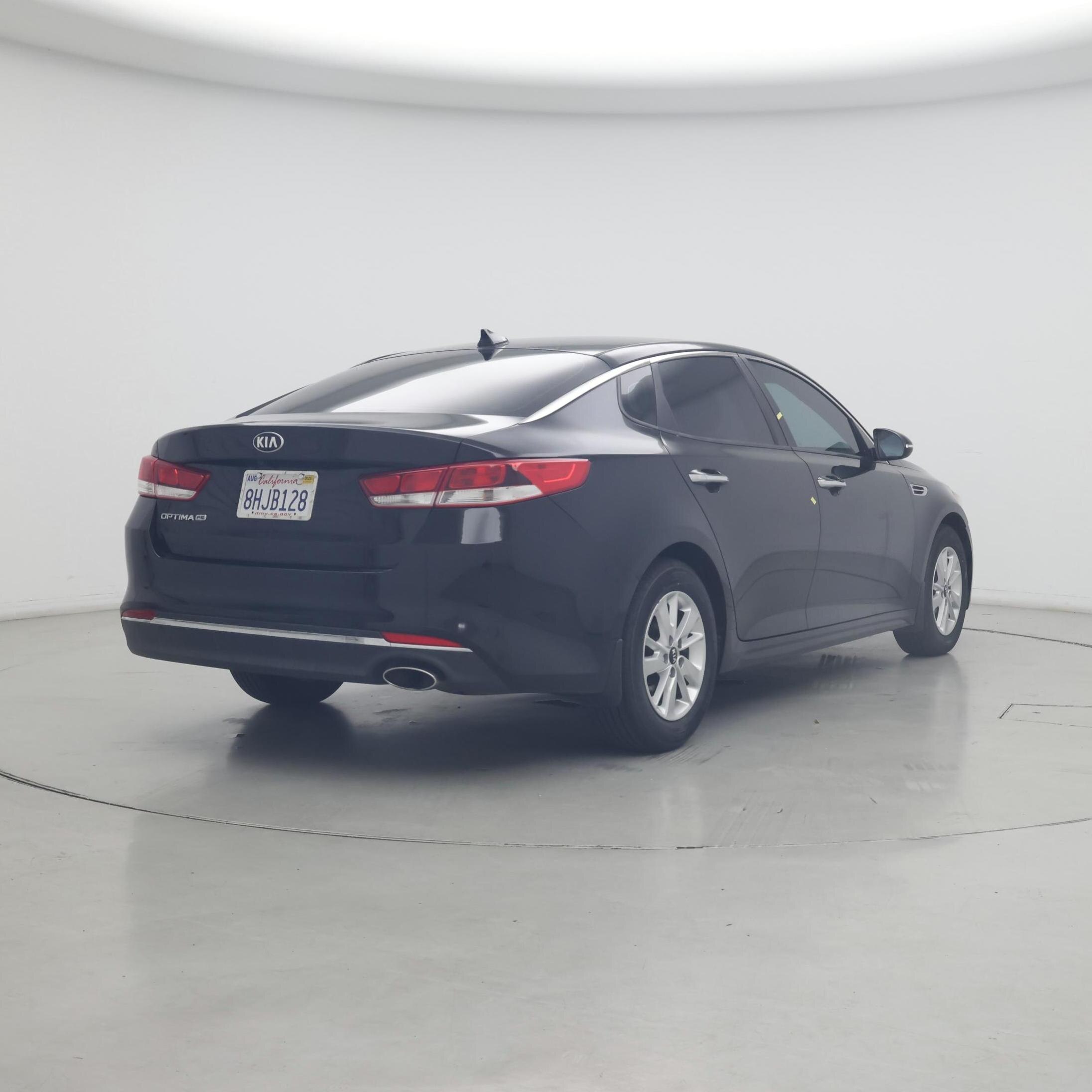 Thumbnail: 2016 Kia Optima - 8