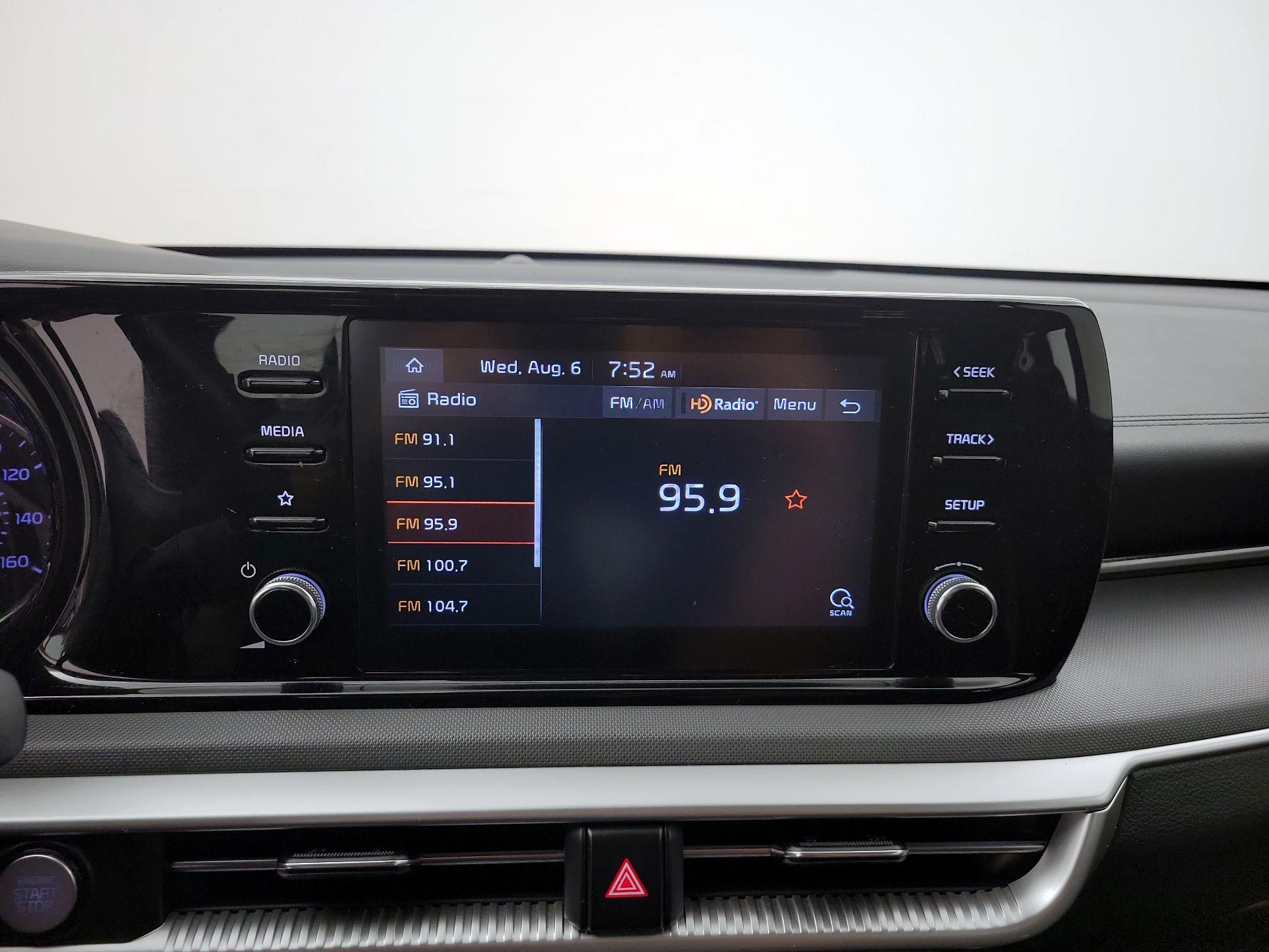 Thumbnail: 2021 Kia K5 - 15