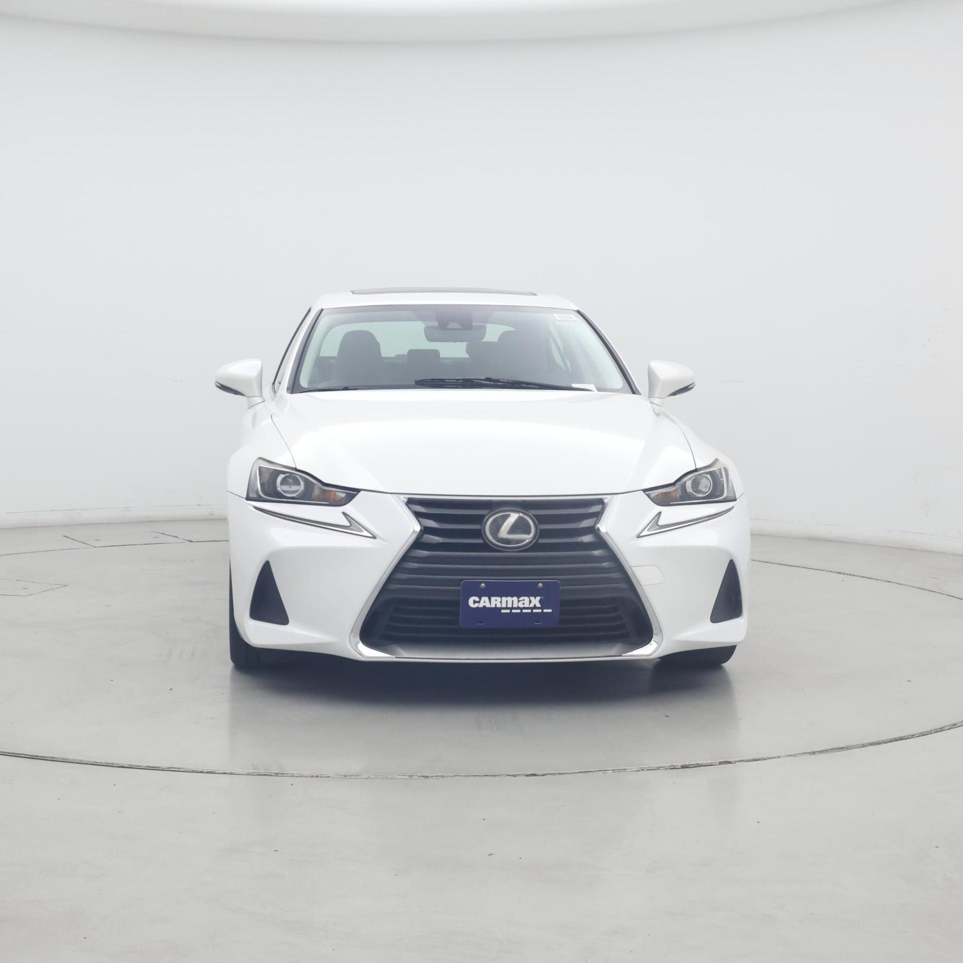 Thumbnail: 2017 Lexus IS - 5