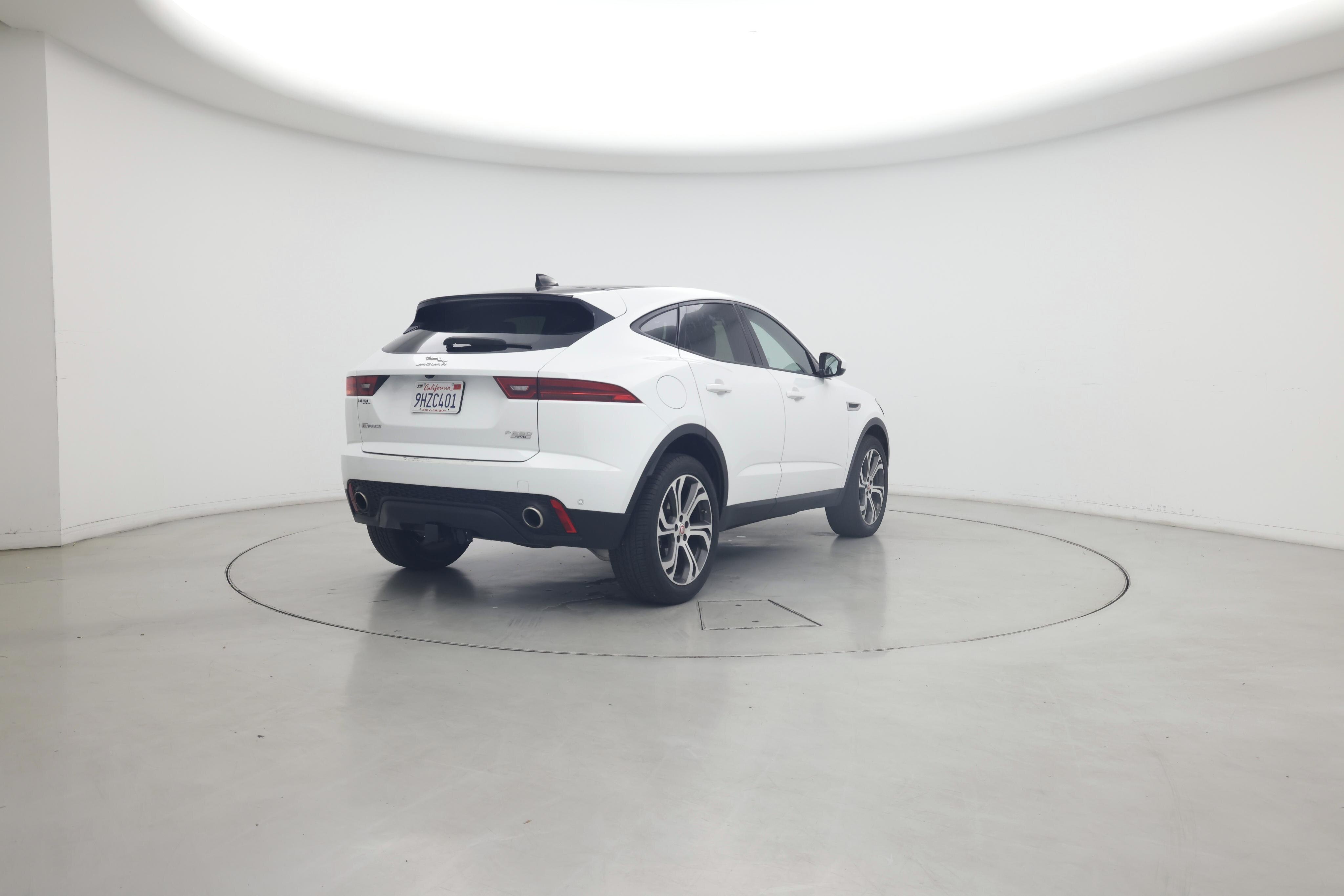 Thumbnail: 2020 Jaguar E-Pace - 8