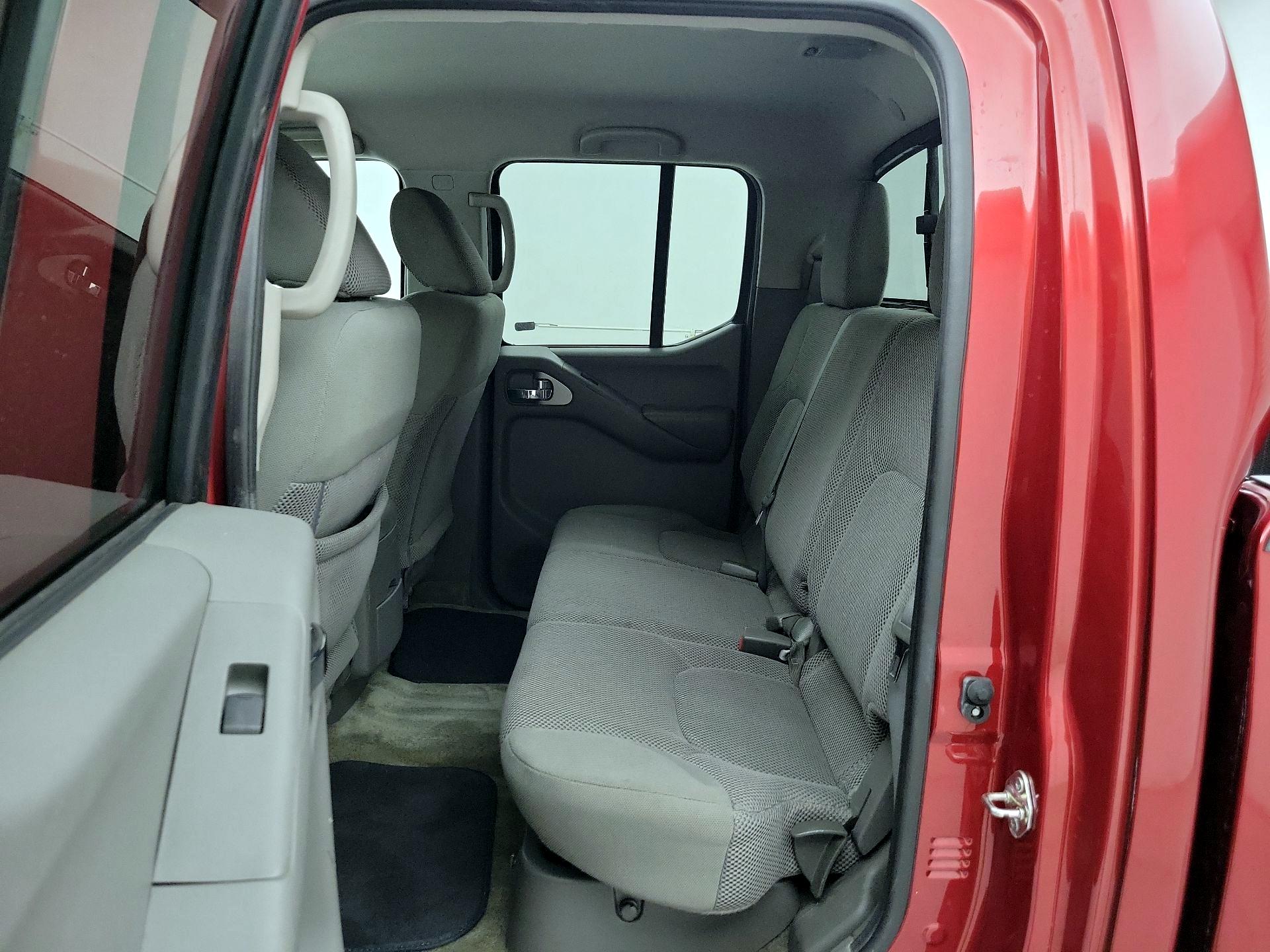 Thumbnail: 2017 Nissan Frontier - 18