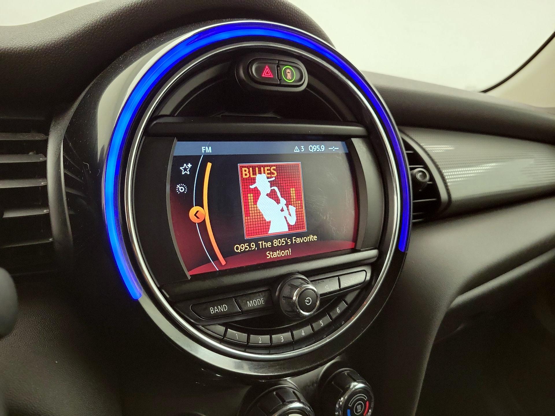 Thumbnail: 2020 MINI Cooper Hardtop - 15