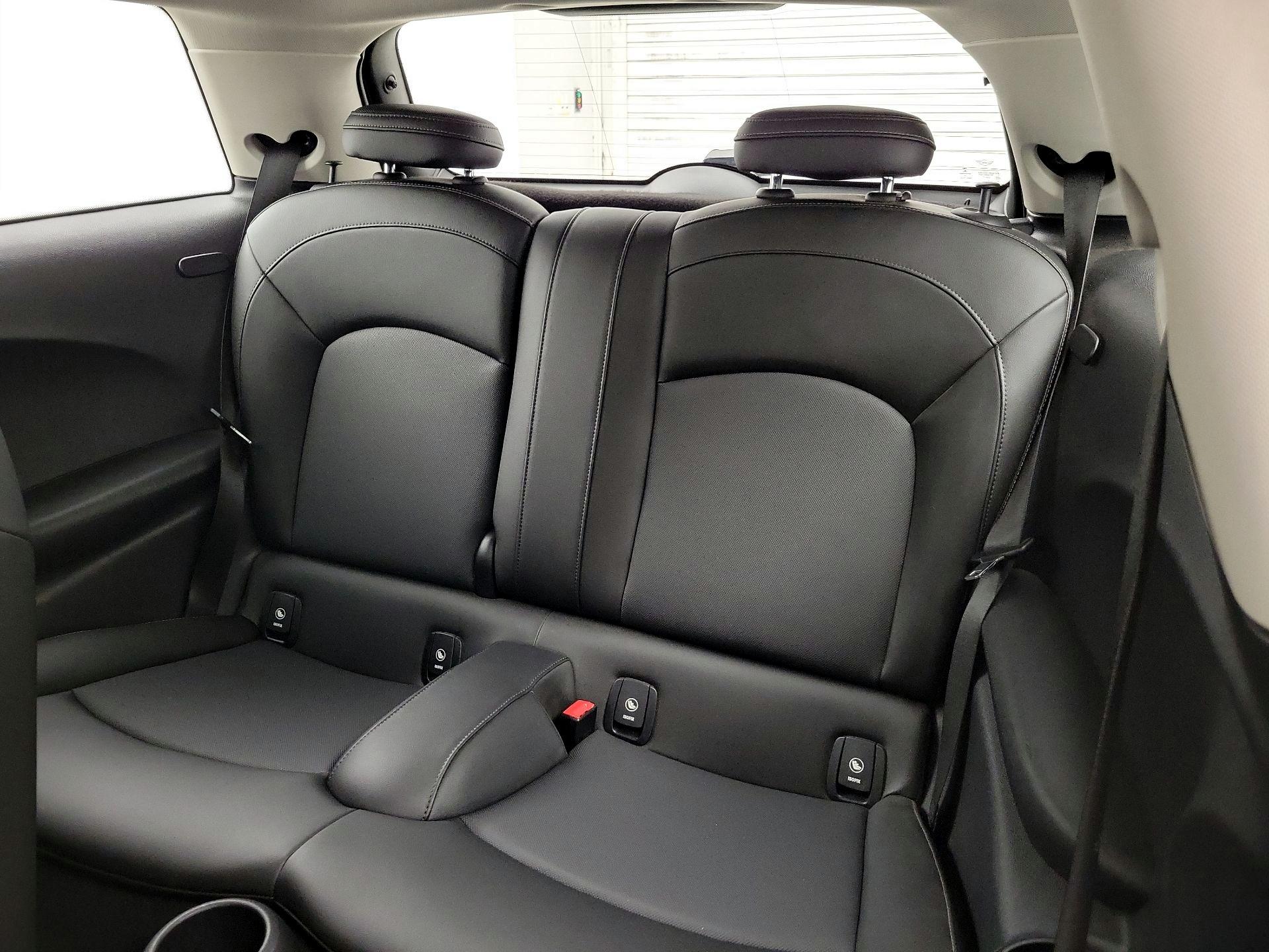Thumbnail: 2020 MINI Cooper Hardtop - 19