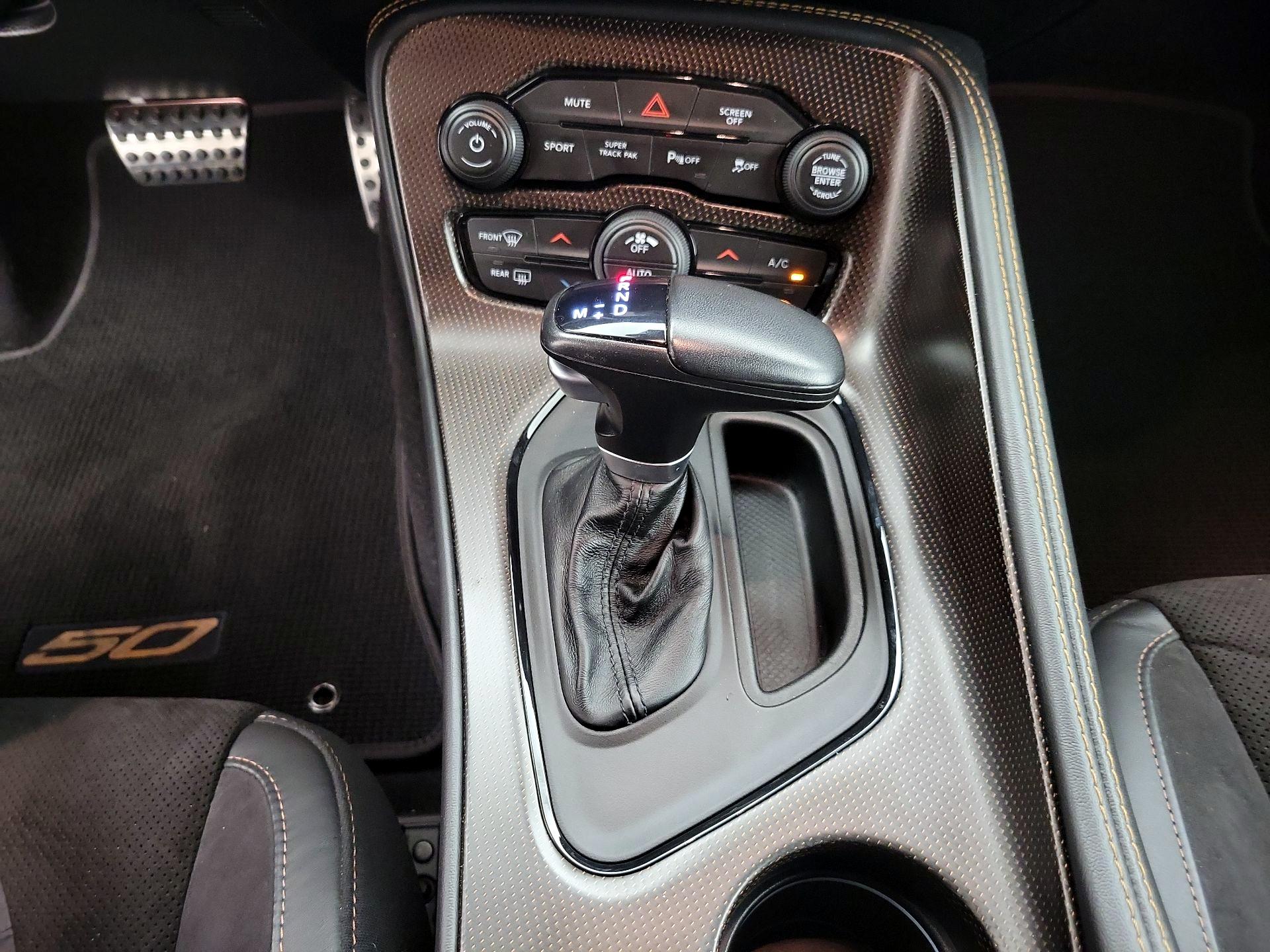 Thumbnail: 2020 Dodge Challenger - 17