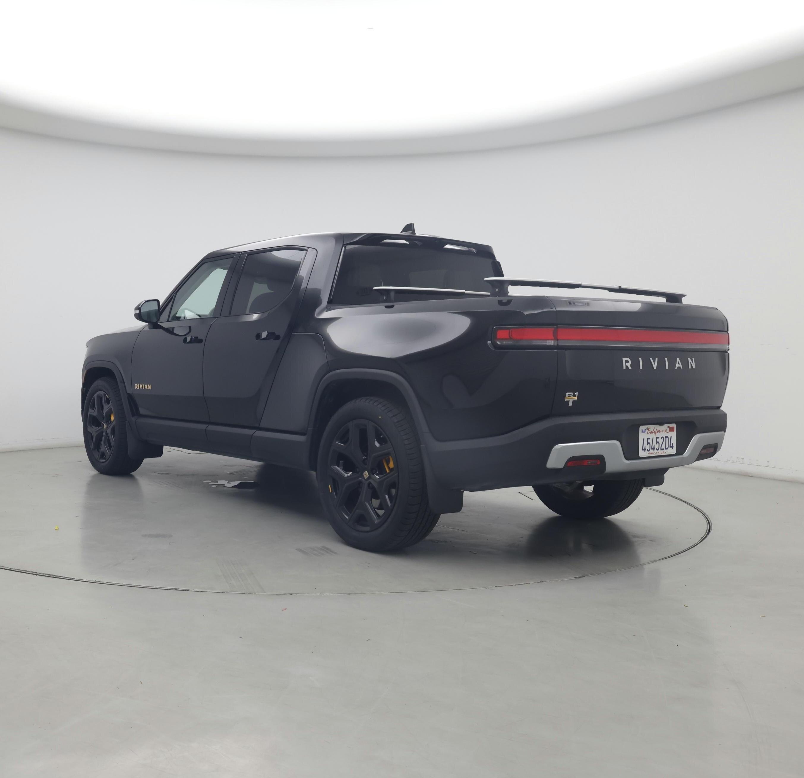 Thumbnail: 2022 Rivian R1T - 2