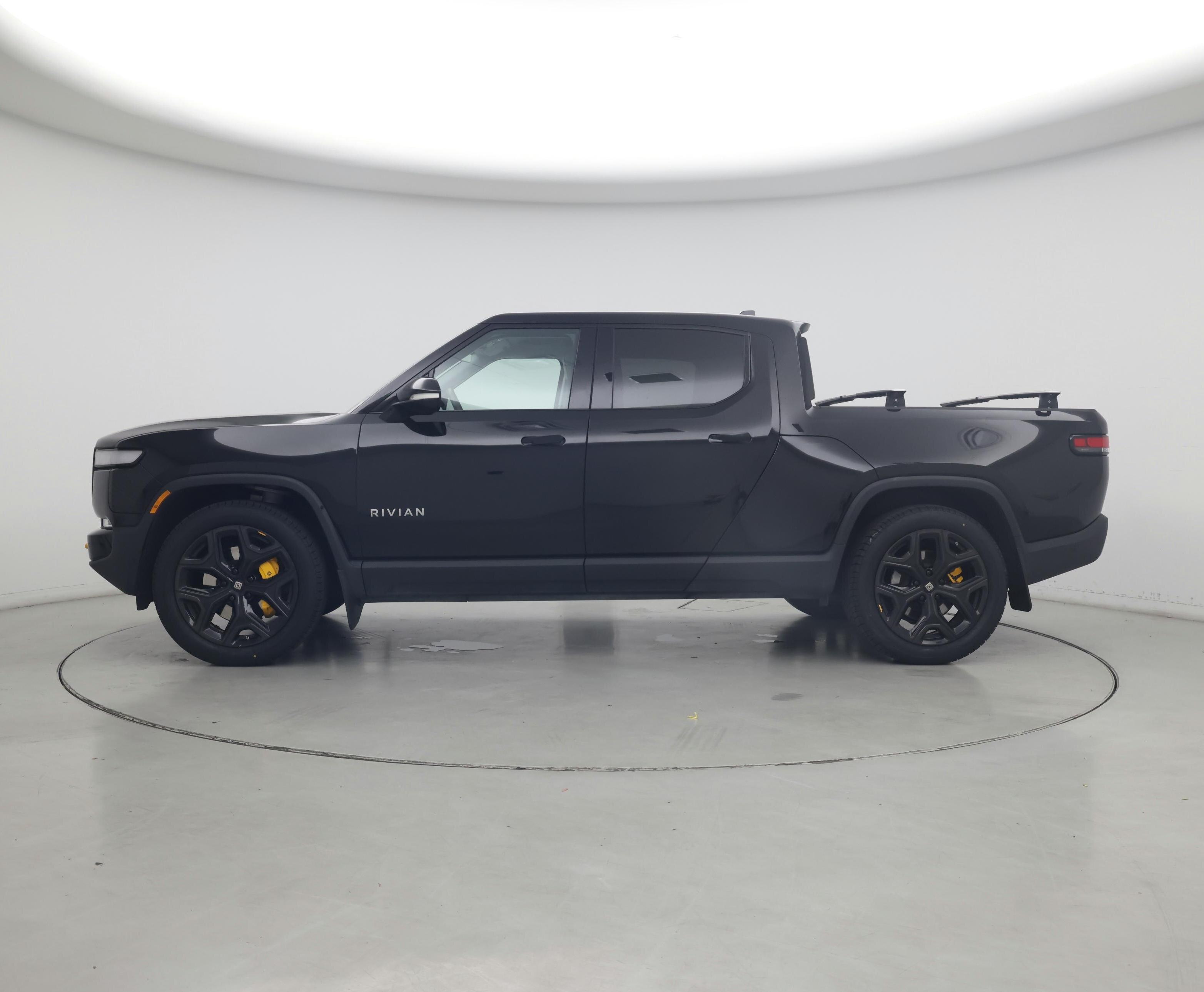 Thumbnail: 2022 Rivian R1T - 3