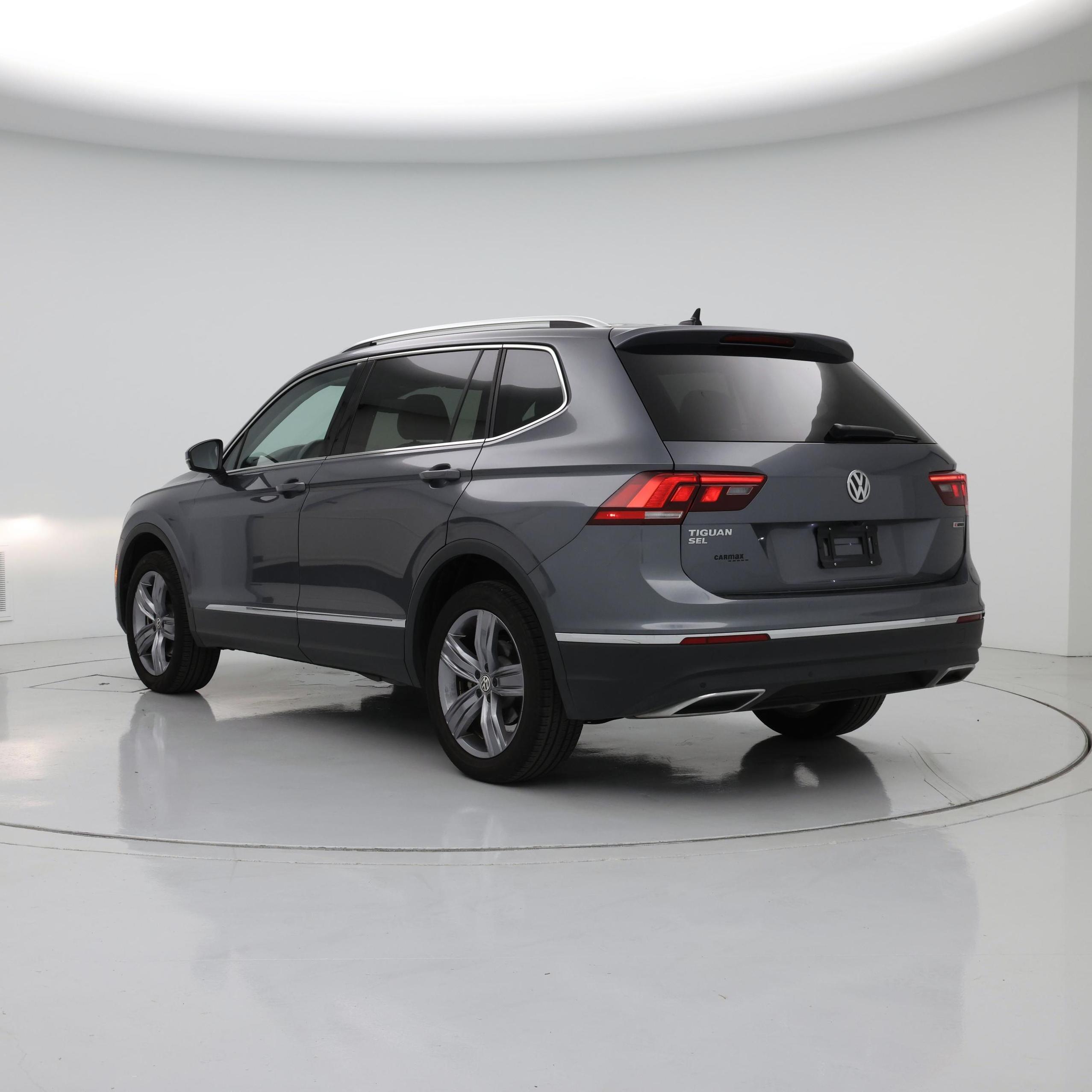 Thumbnail: 2020 Volkswagen Tiguan - 2