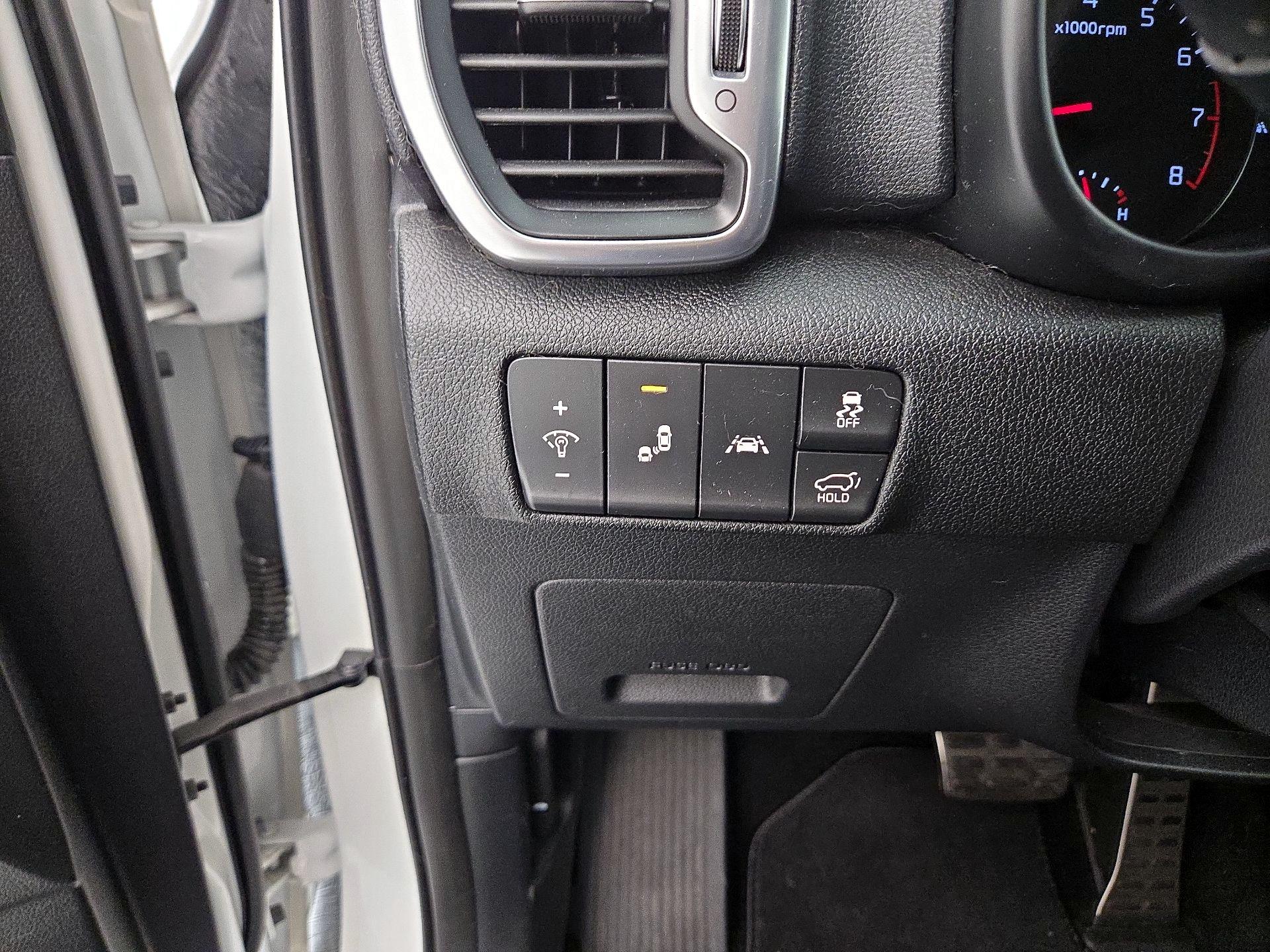 Thumbnail: 2019 Kia Sportage - 13