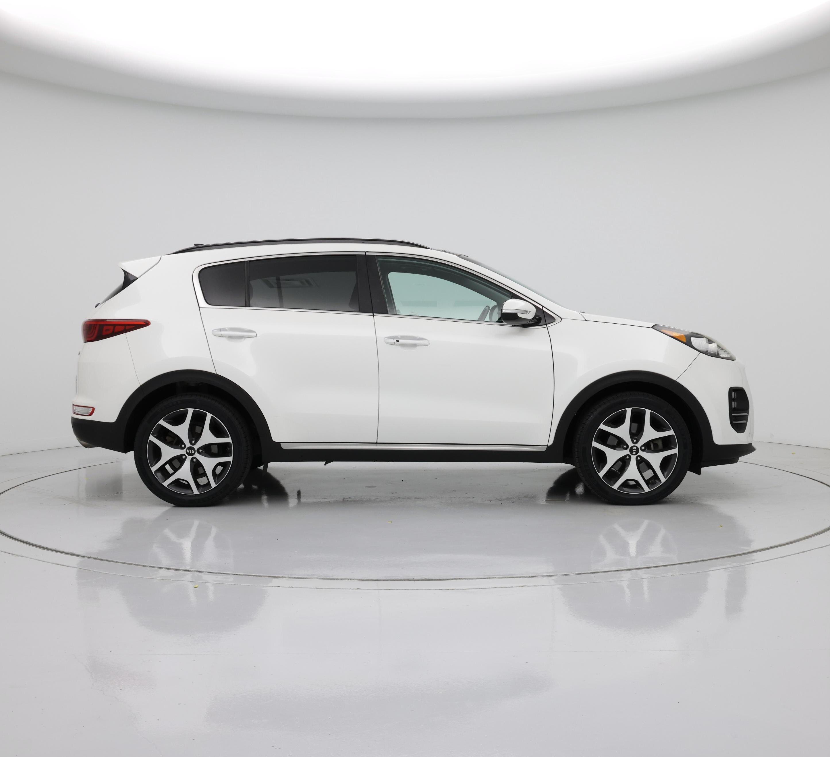 Thumbnail: 2019 Kia Sportage - 7