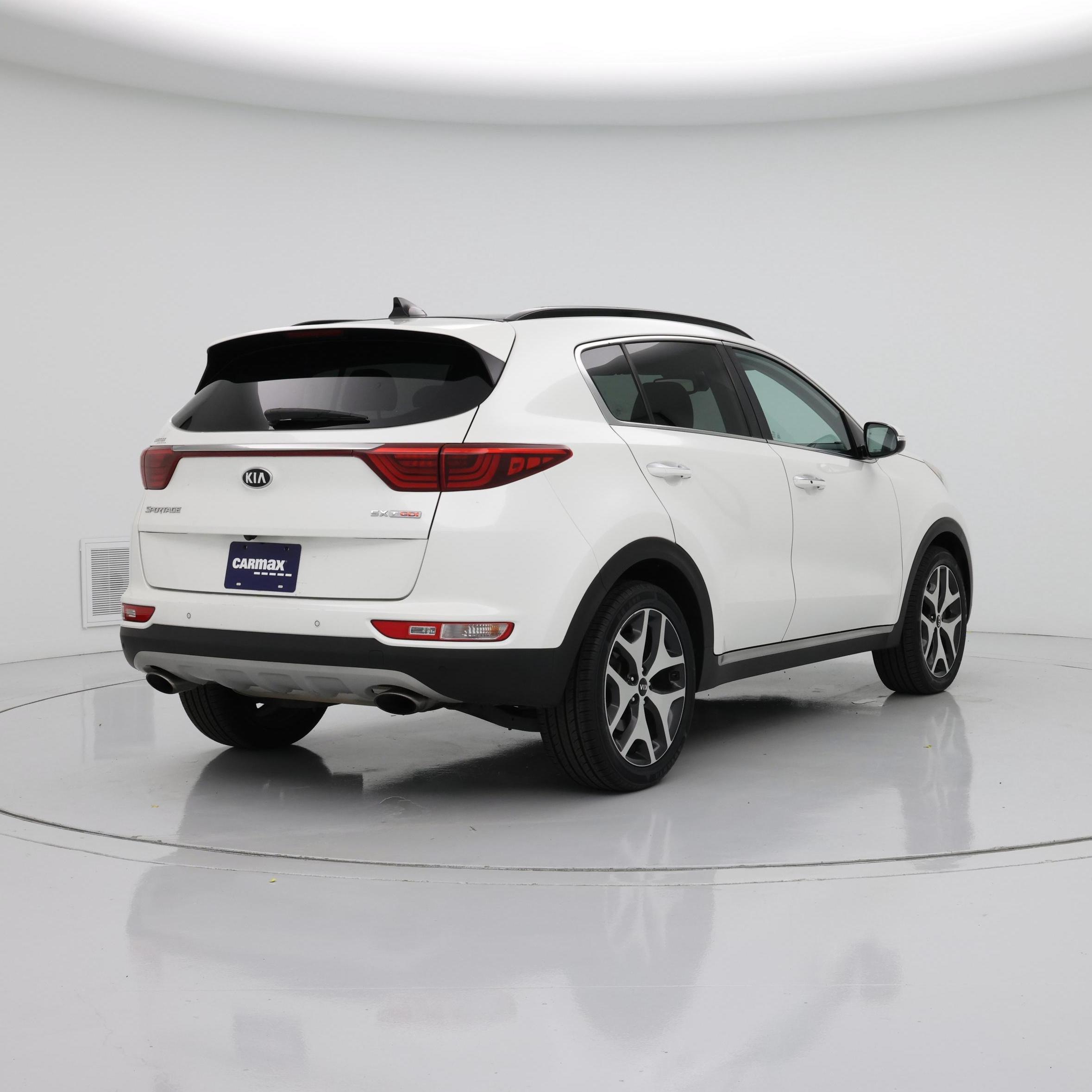 Thumbnail: 2019 Kia Sportage - 8