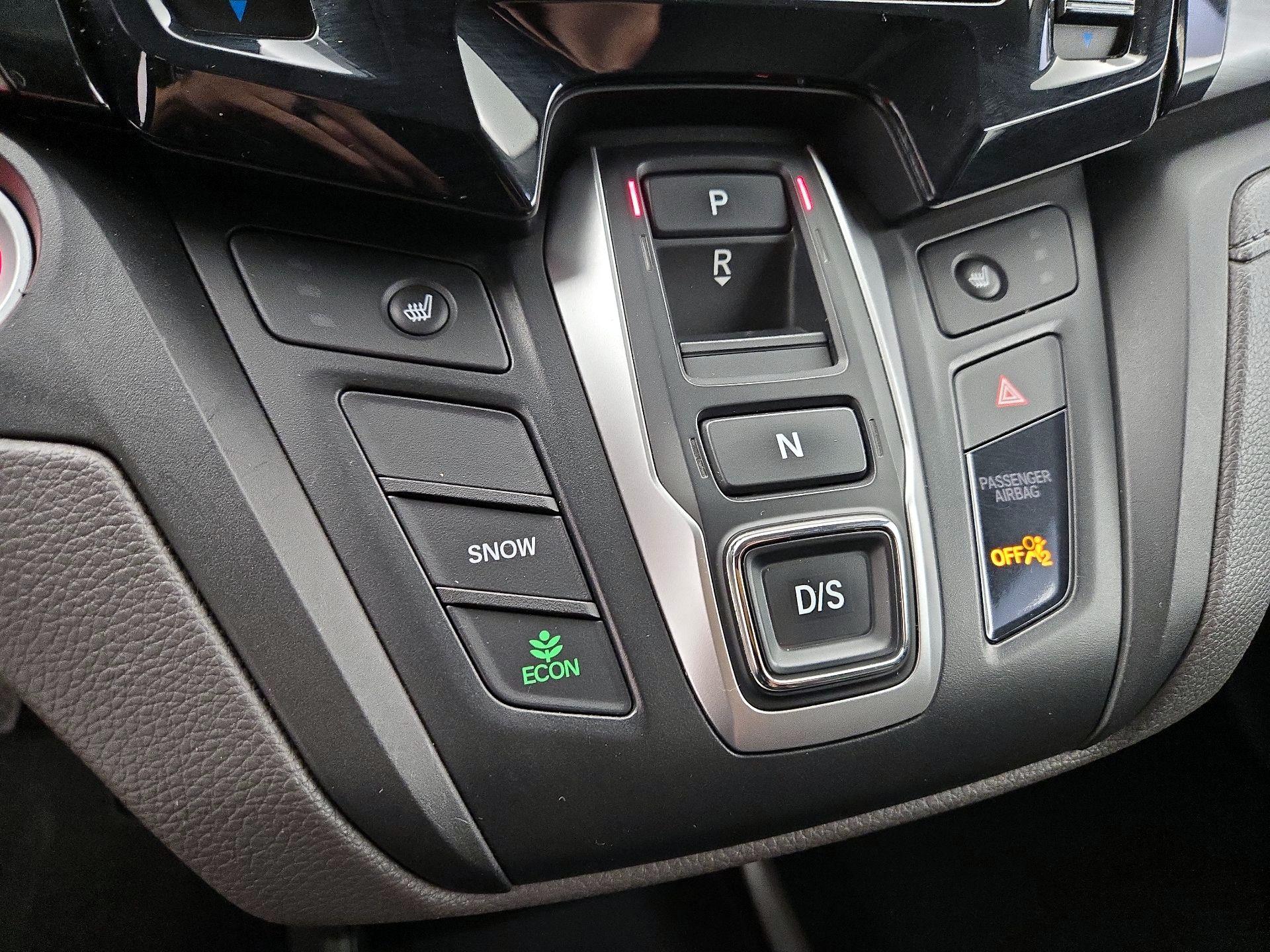 Thumbnail: 2019 Honda Odyssey - 17