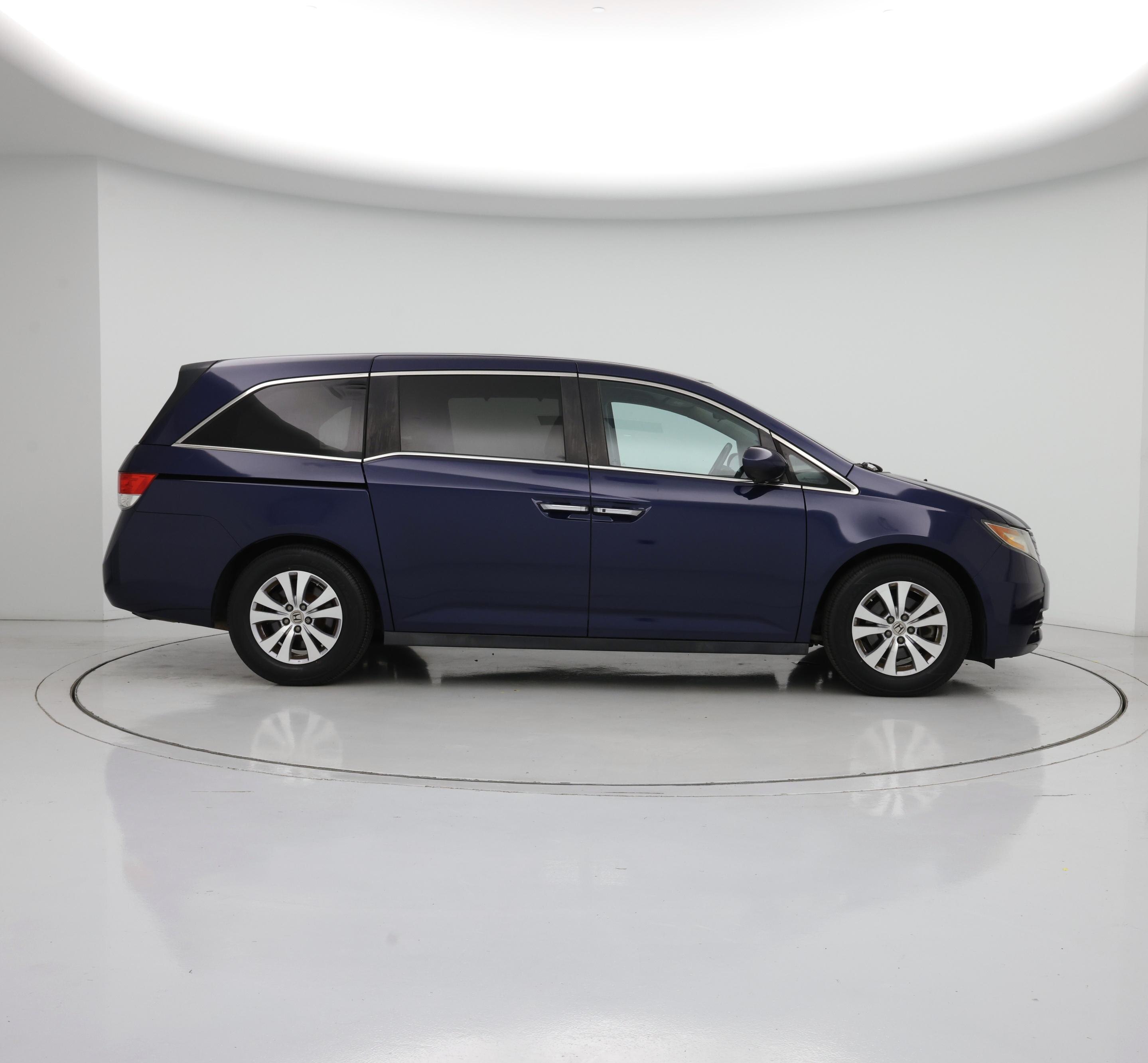 Thumbnail: 2015 Honda Odyssey - 7