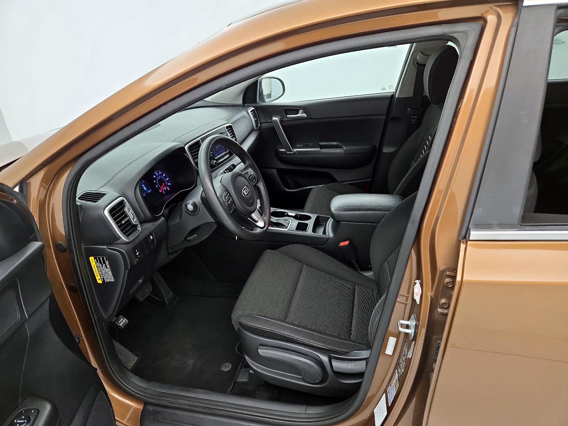 Thumbnail: 2018 Kia Sportage - 11