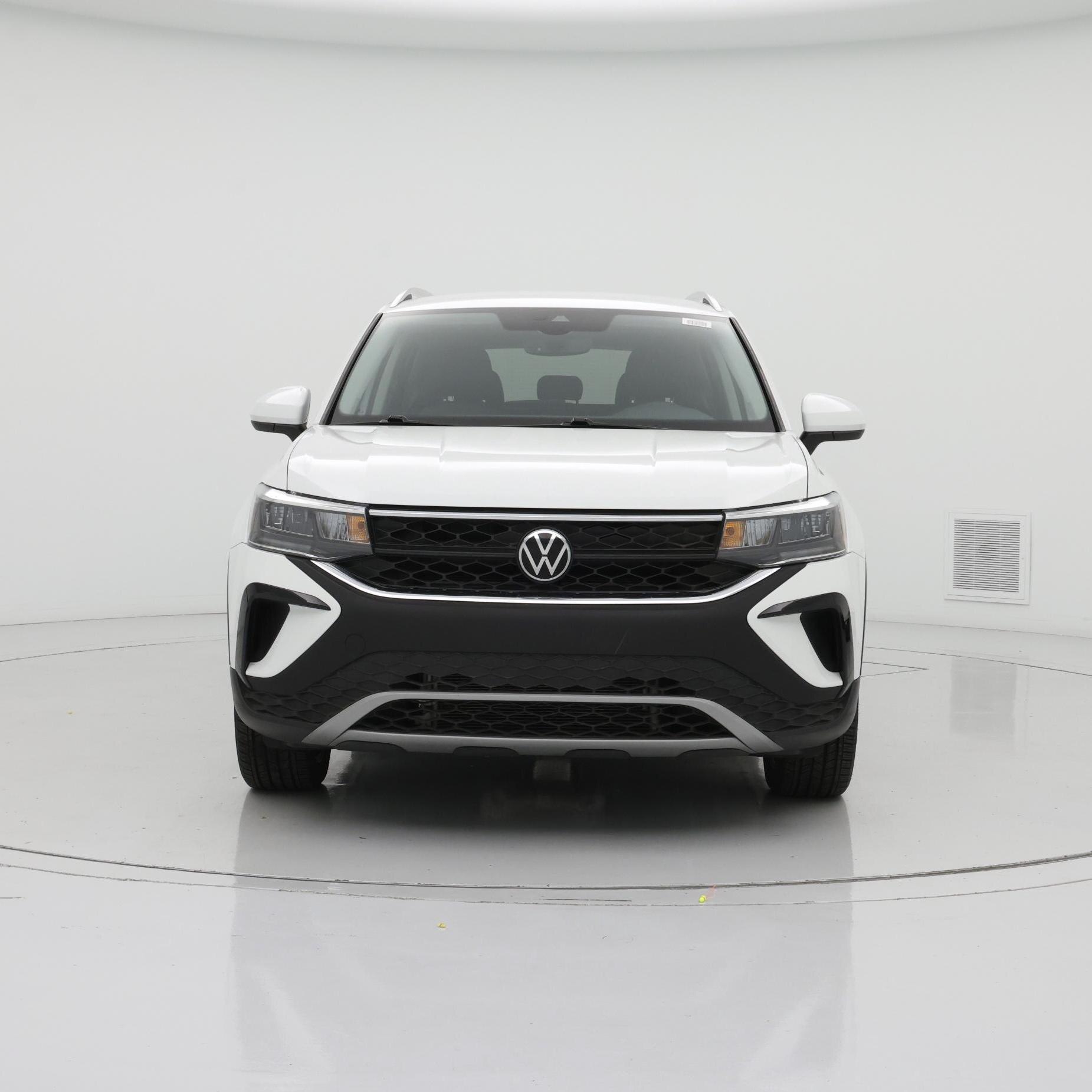Thumbnail: 2023 Volkswagen Taos - 5