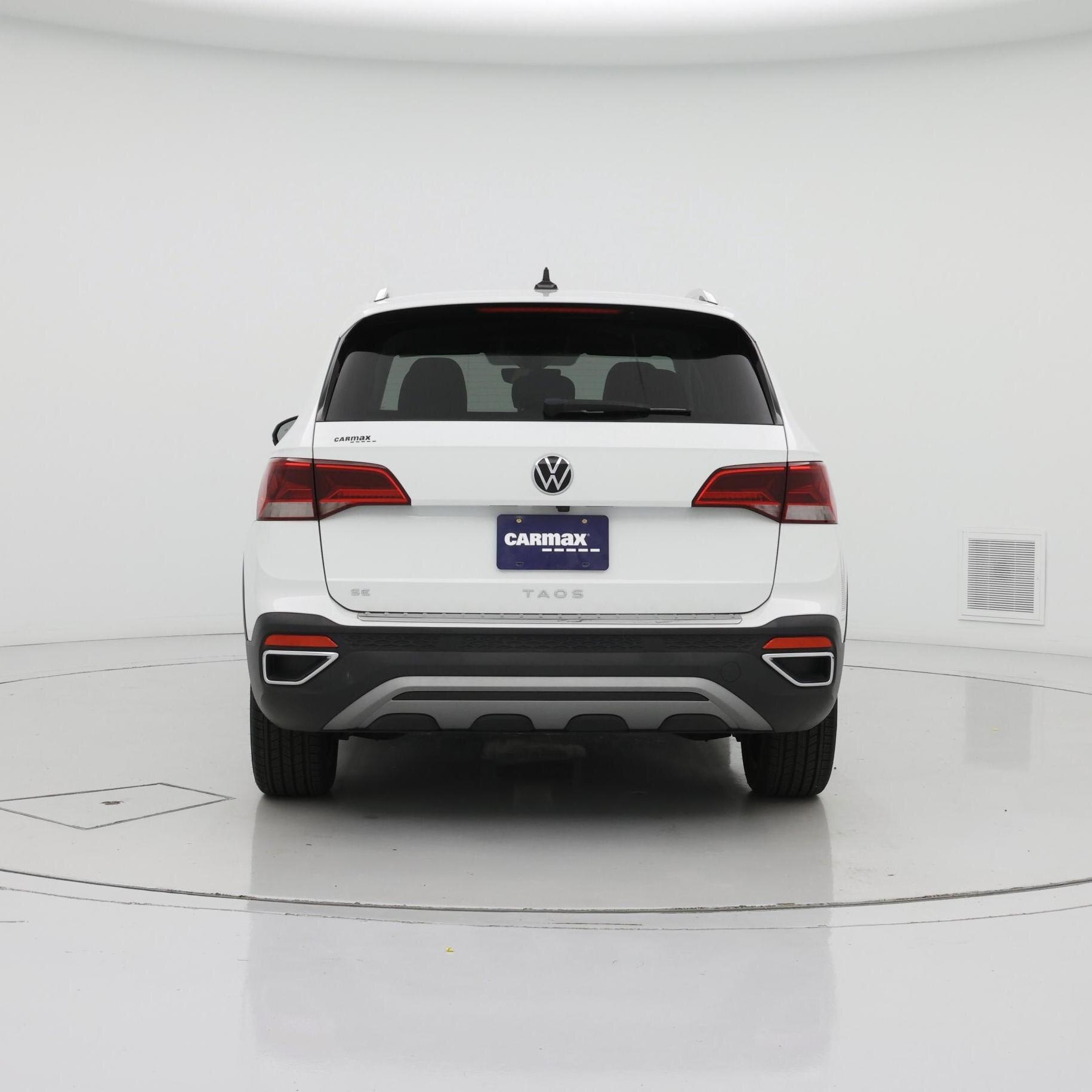 Thumbnail: 2023 Volkswagen Taos - 6