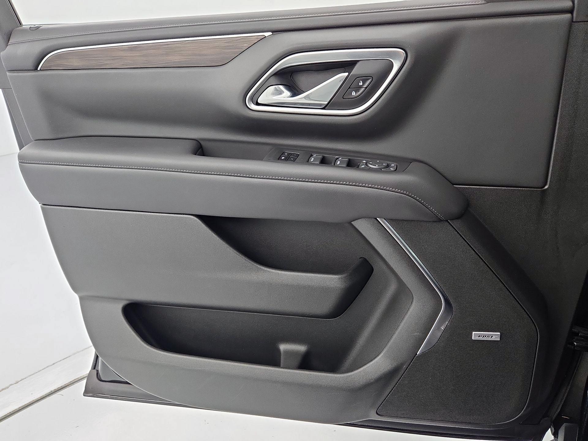Thumbnail: 2021 Chevrolet Tahoe - 12