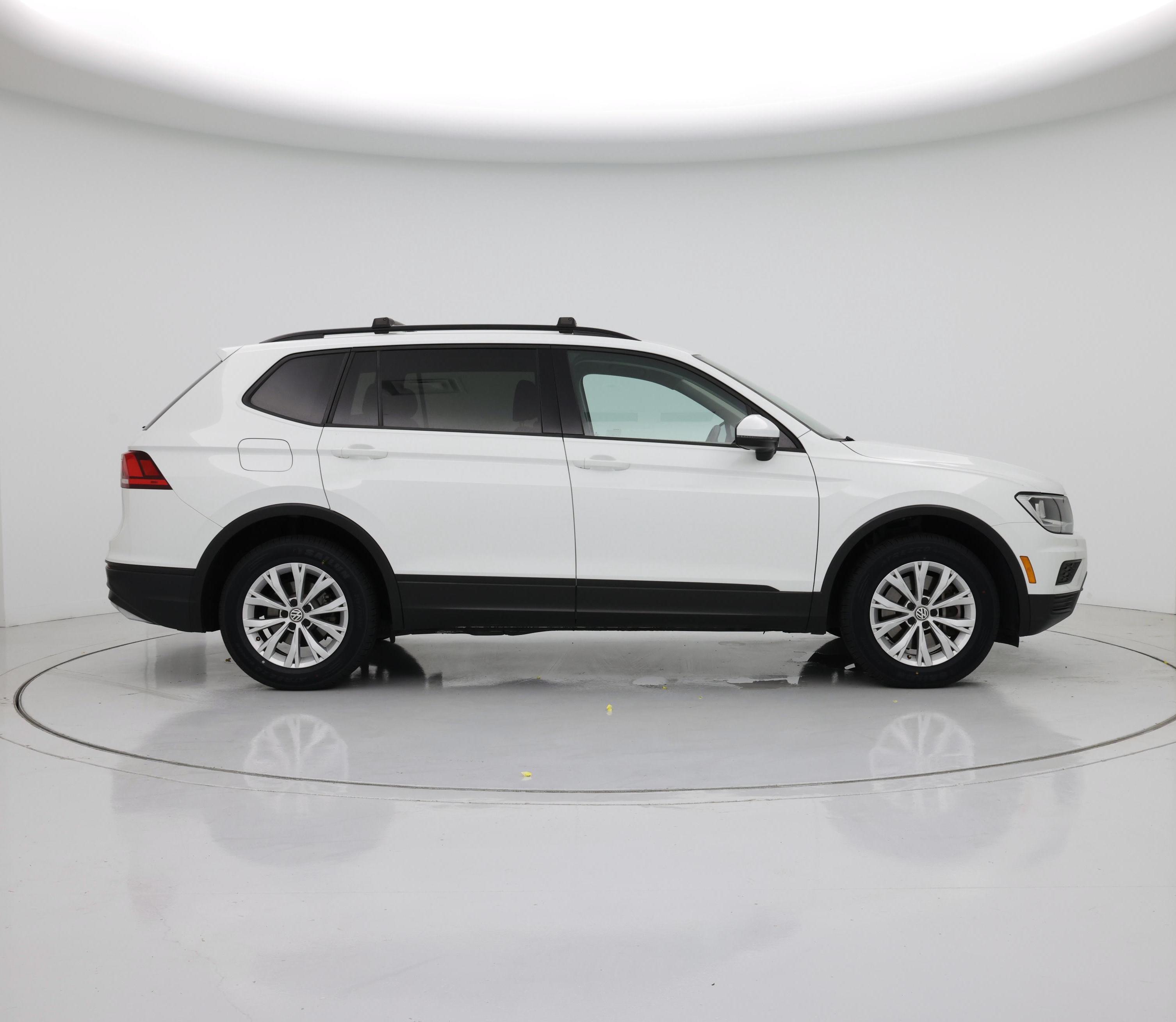 Thumbnail: 2019 Volkswagen Tiguan - 7